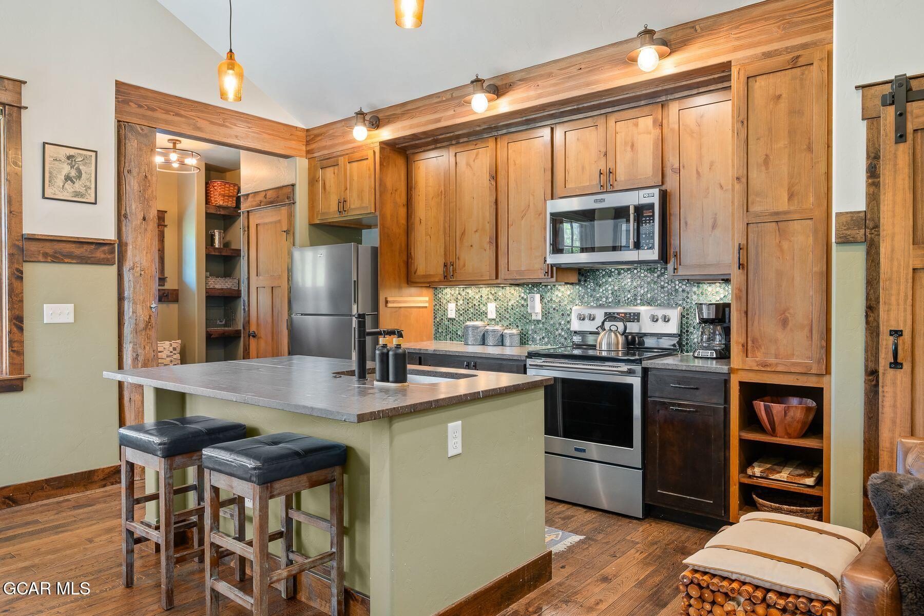 909 Park Avenue Grand Lake CO 80447