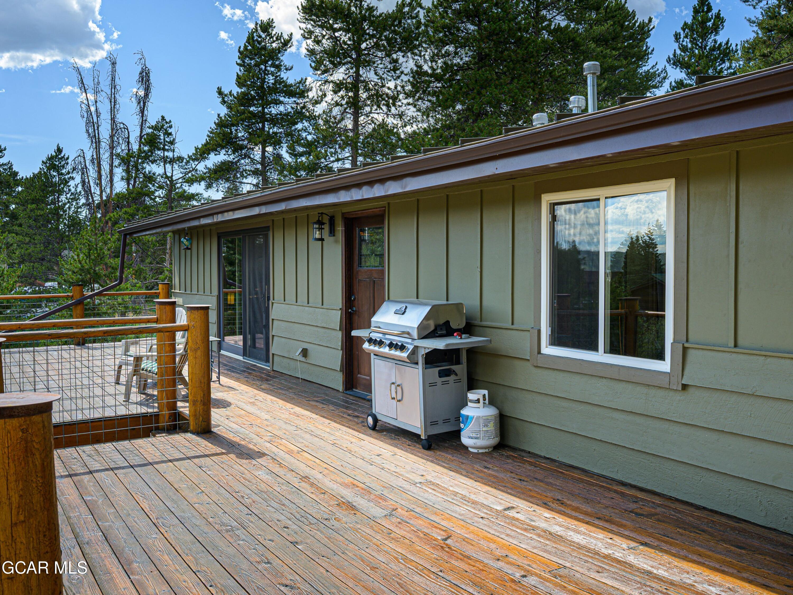 339 GCR 645 Grand Lake CO 80447
