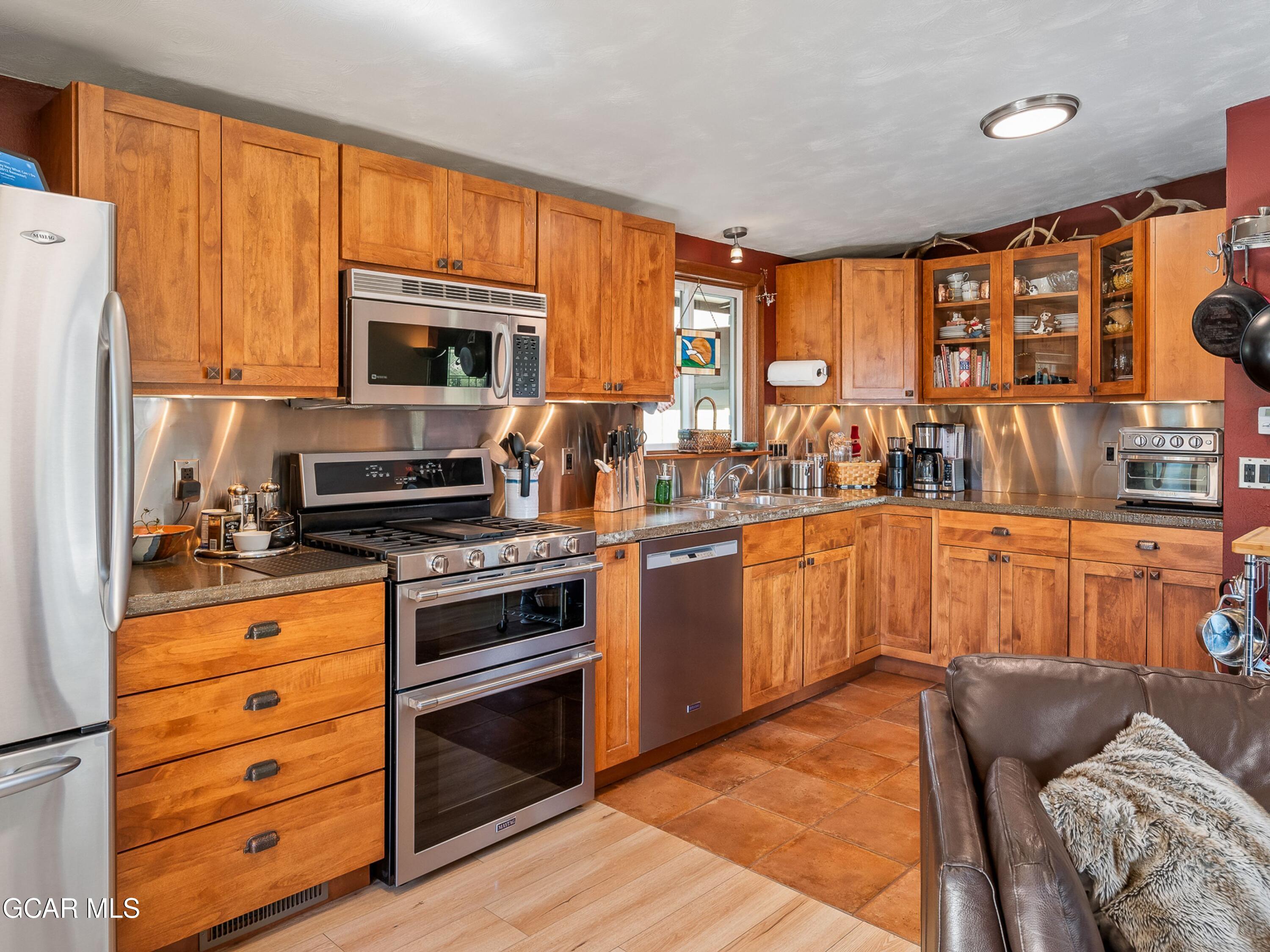 339 GCR 645 Grand Lake CO 80447