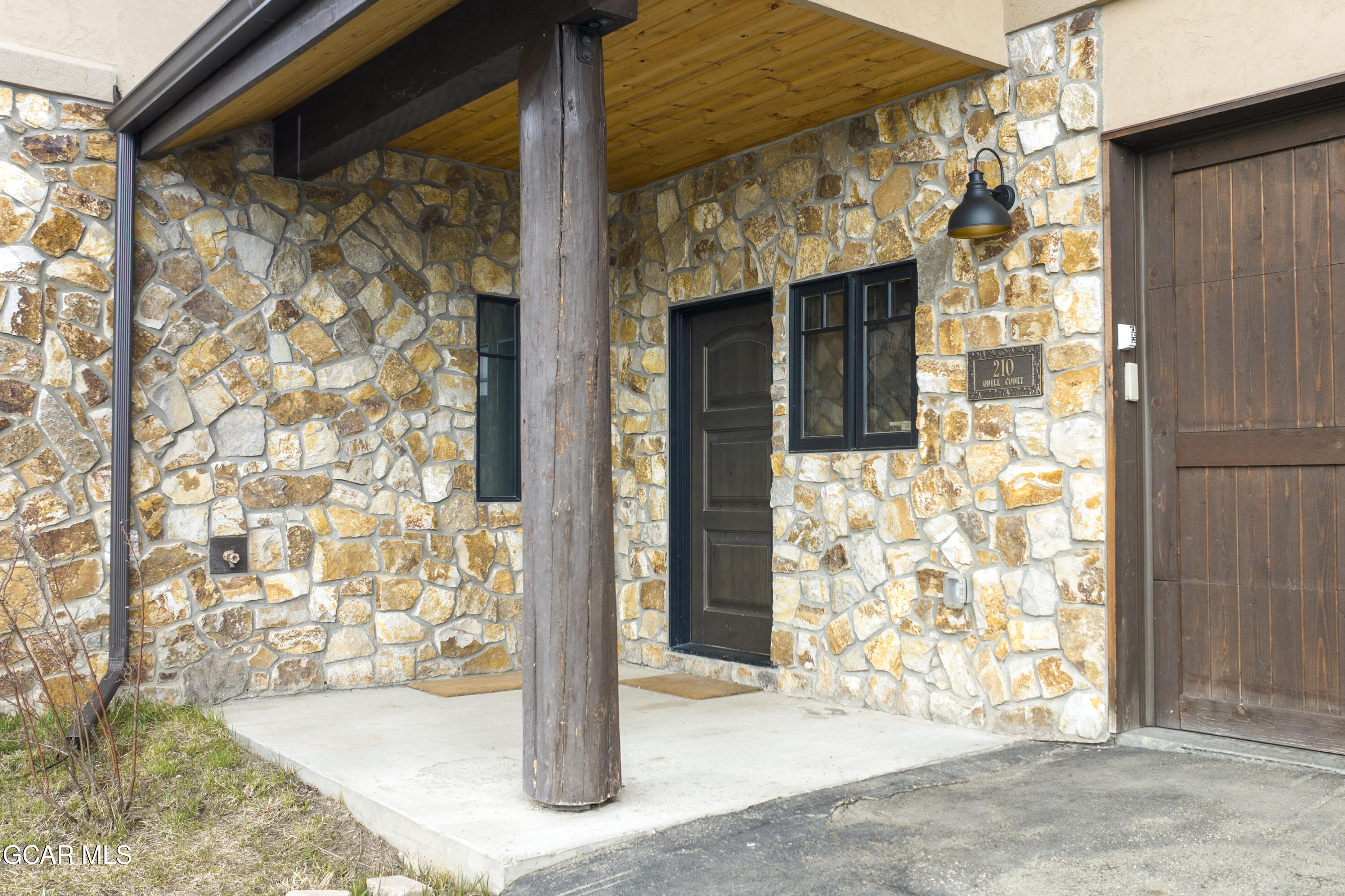 210 Quill Ct Court Fraser CO 80442