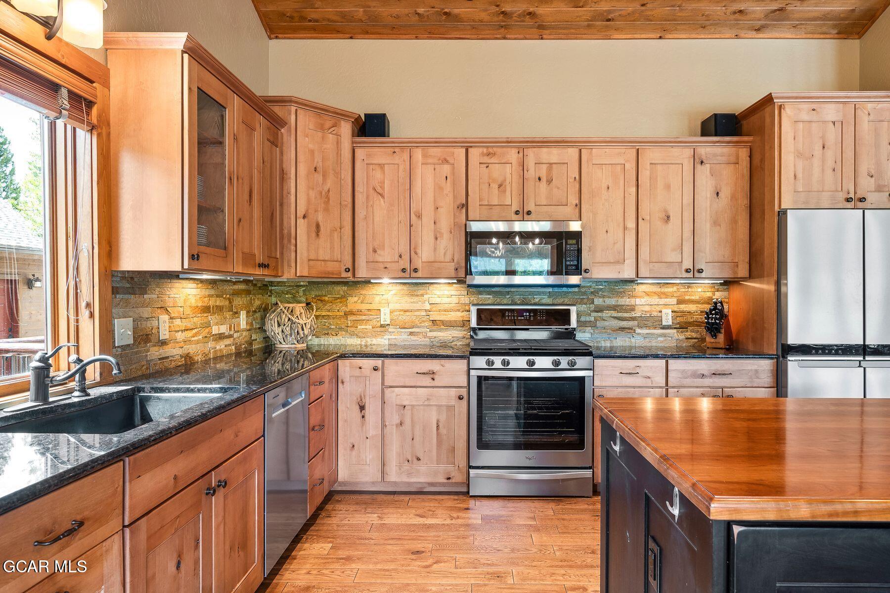 211 GCR 6428 Grand Lake CO 80447