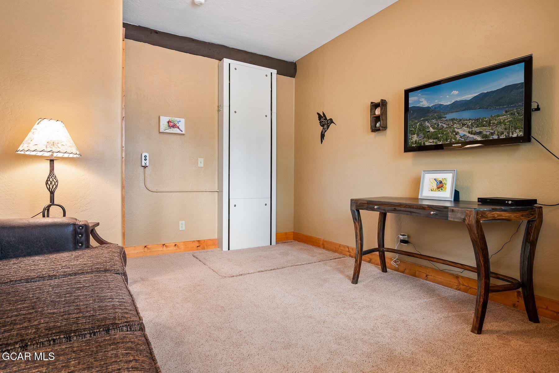 211 GCR 6428 Grand Lake CO 80447