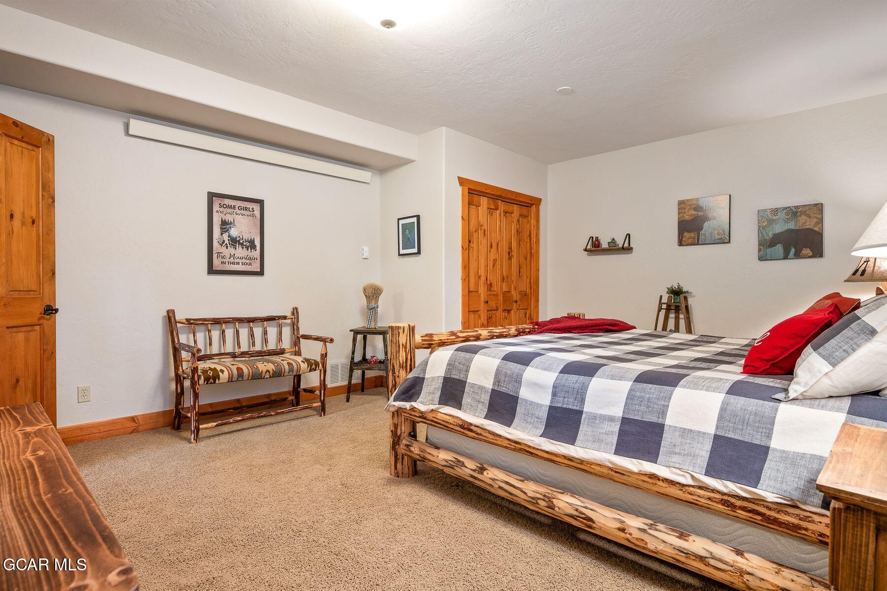 211 GCR 6428 Grand Lake CO 80447