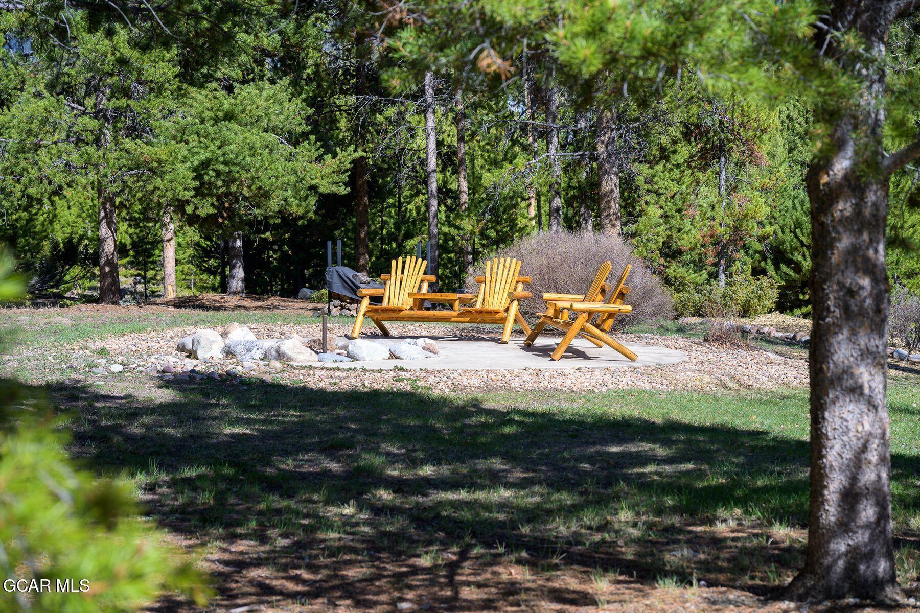 211 GCR 6428 Grand Lake CO 80447