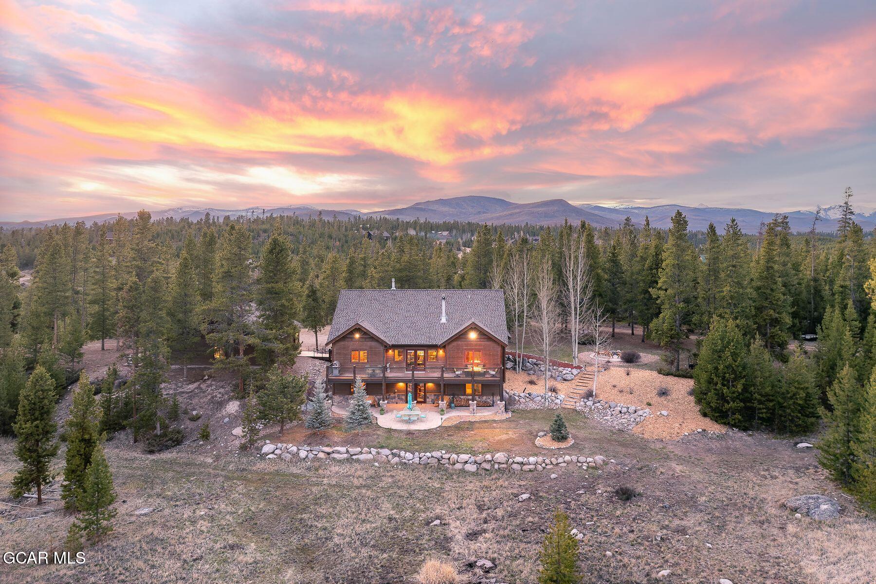 211 GCR 6428 Grand Lake CO 80447
