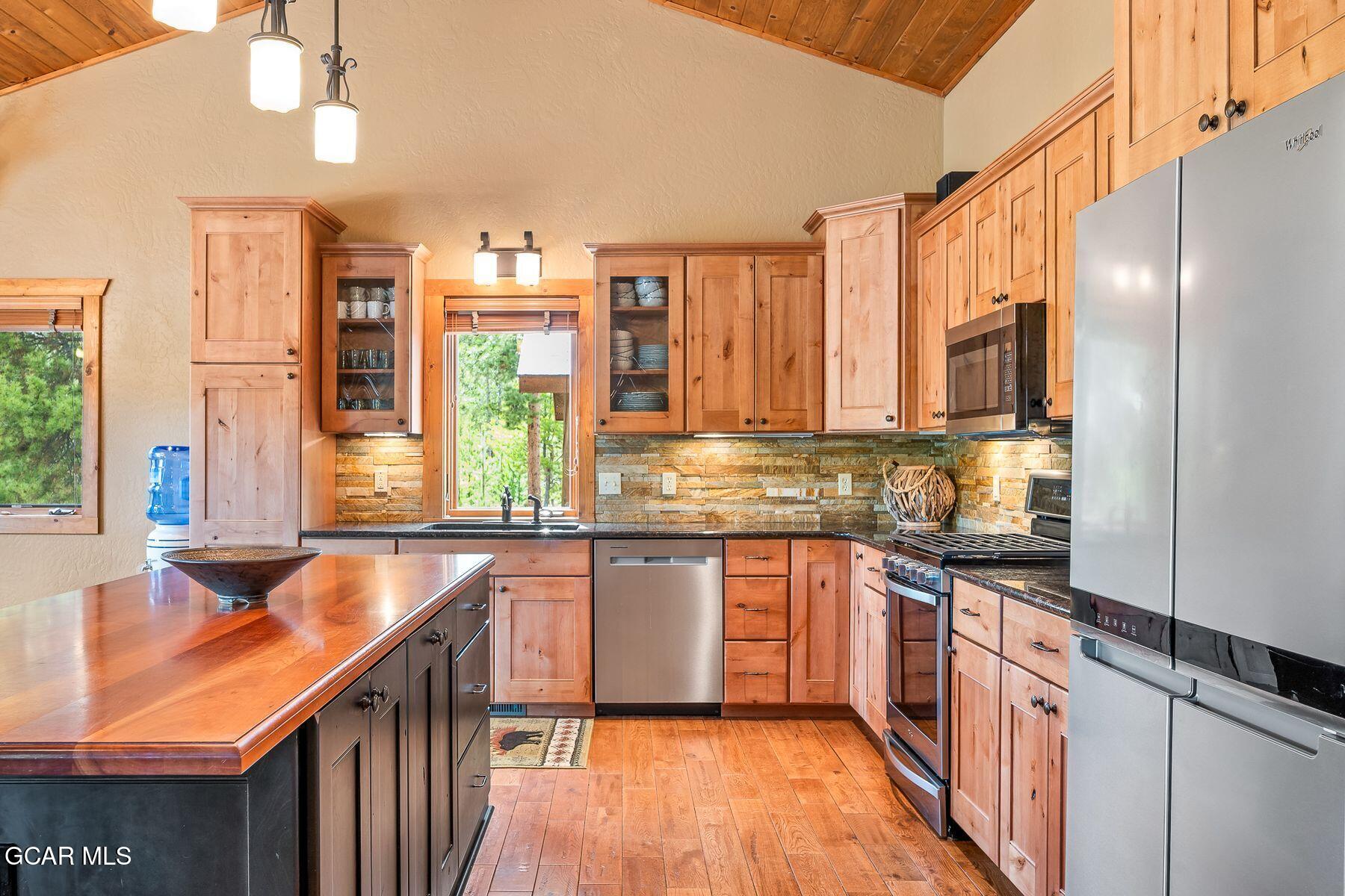 211 GCR 6428 Grand Lake CO 80447
