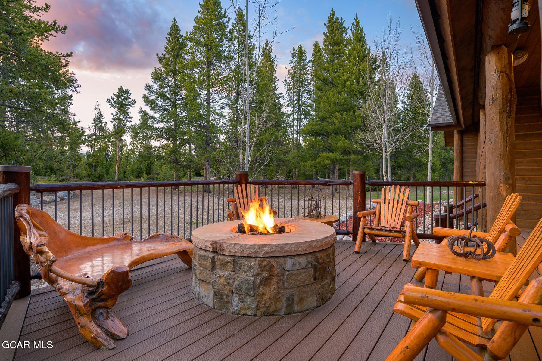 211 GCR 6428 Grand Lake CO 80447