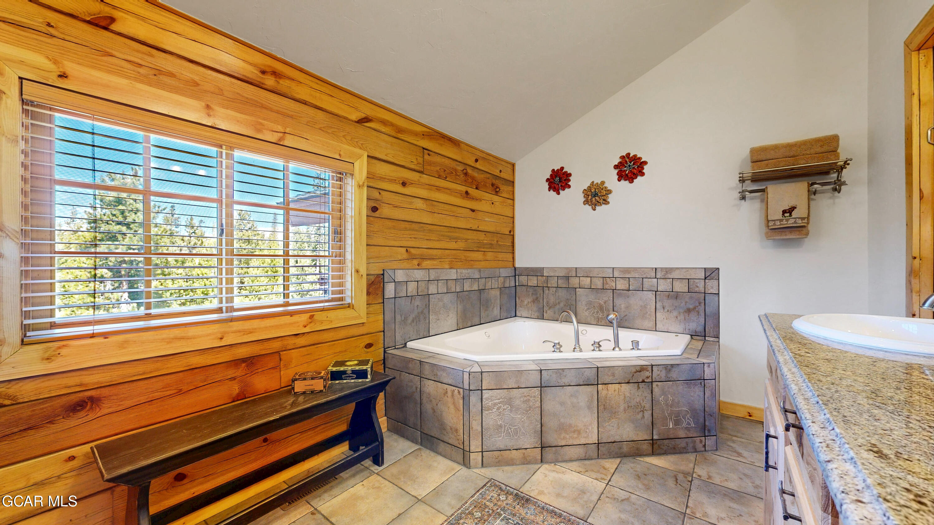 315 GCR 4454 Grand Lake CO 80447