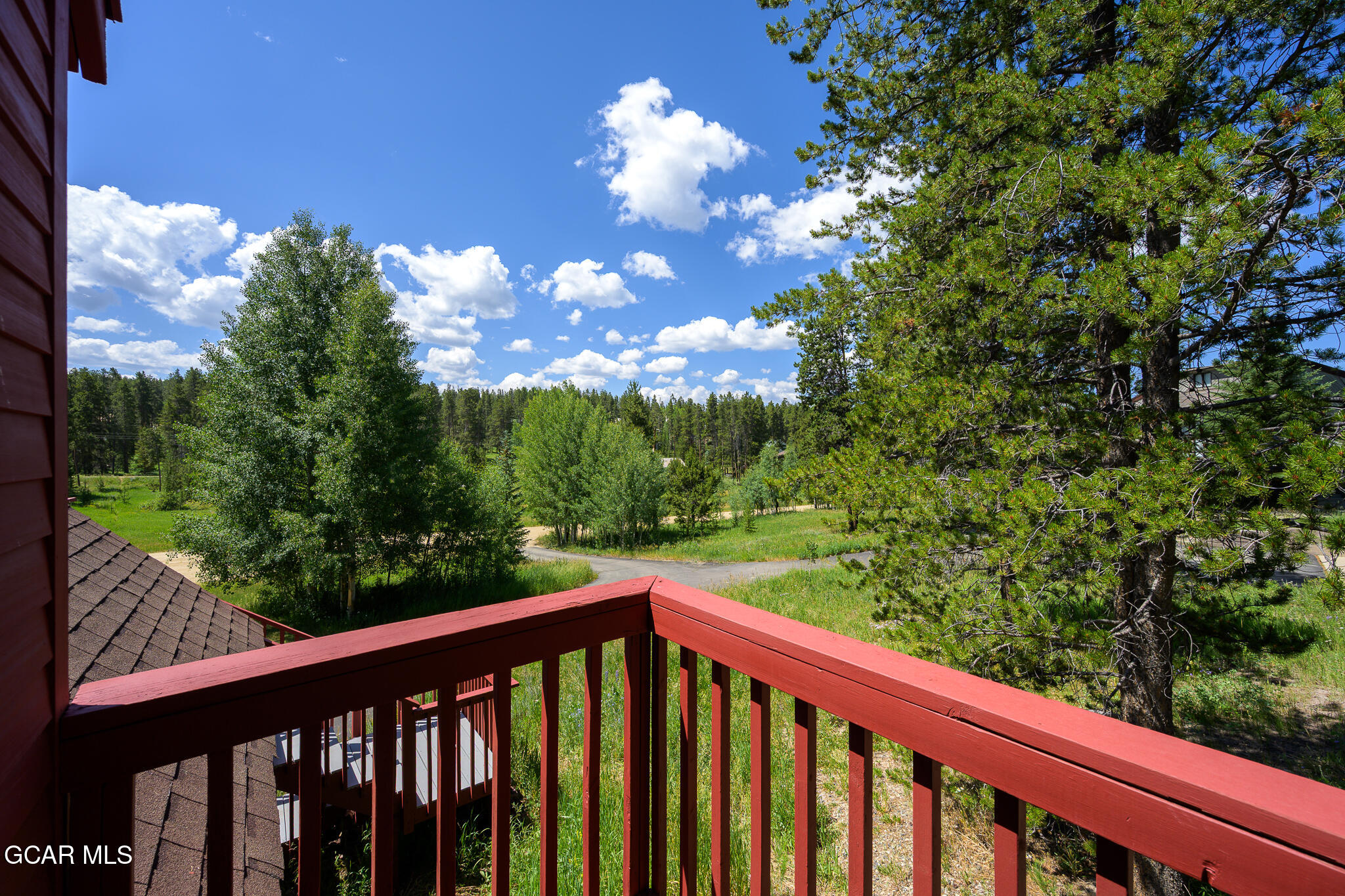 53 GCR 833 / Columbine Drive Fraser CO 80442