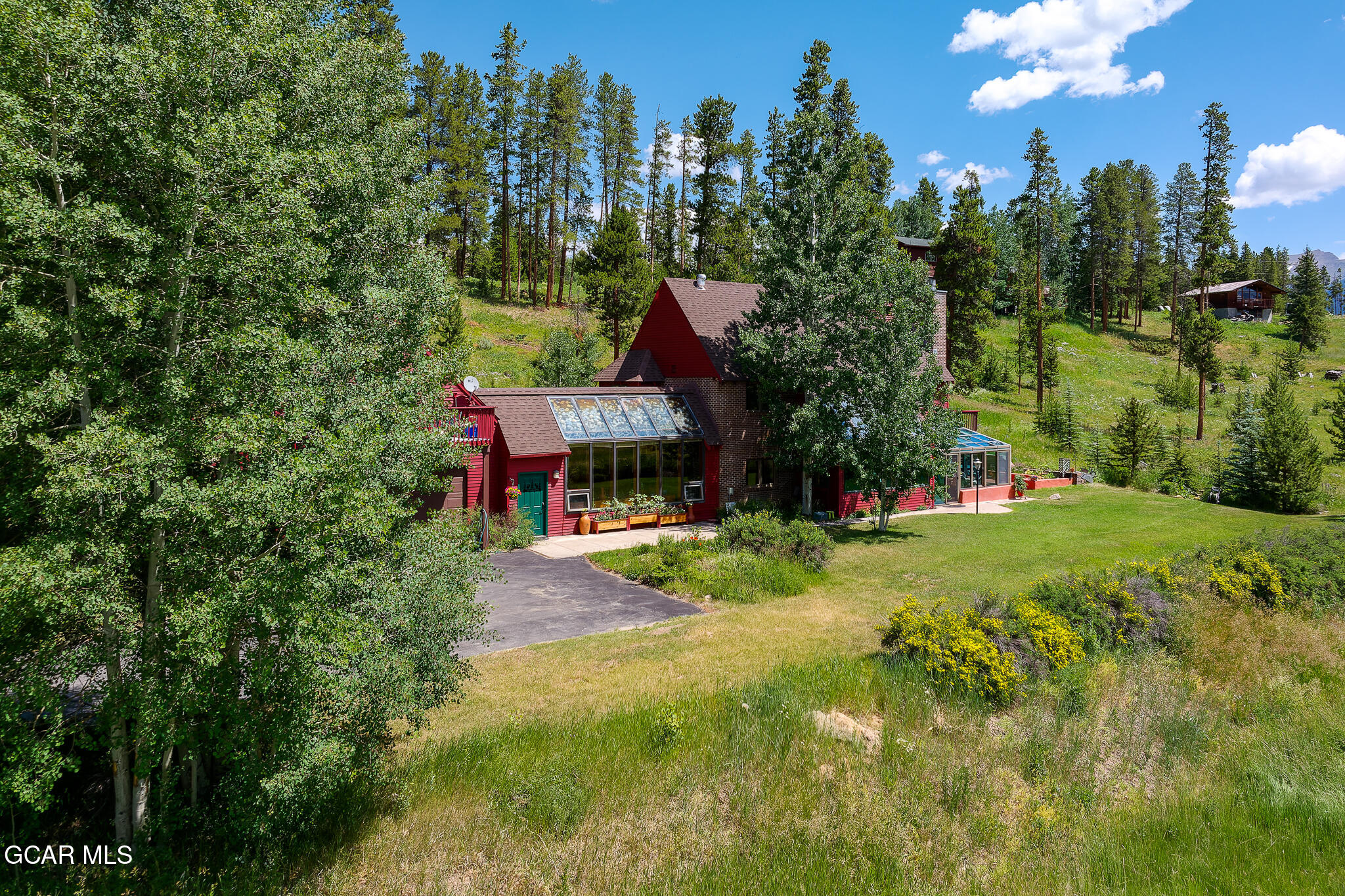 53 GCR 833 / Columbine Drive Fraser CO 80442