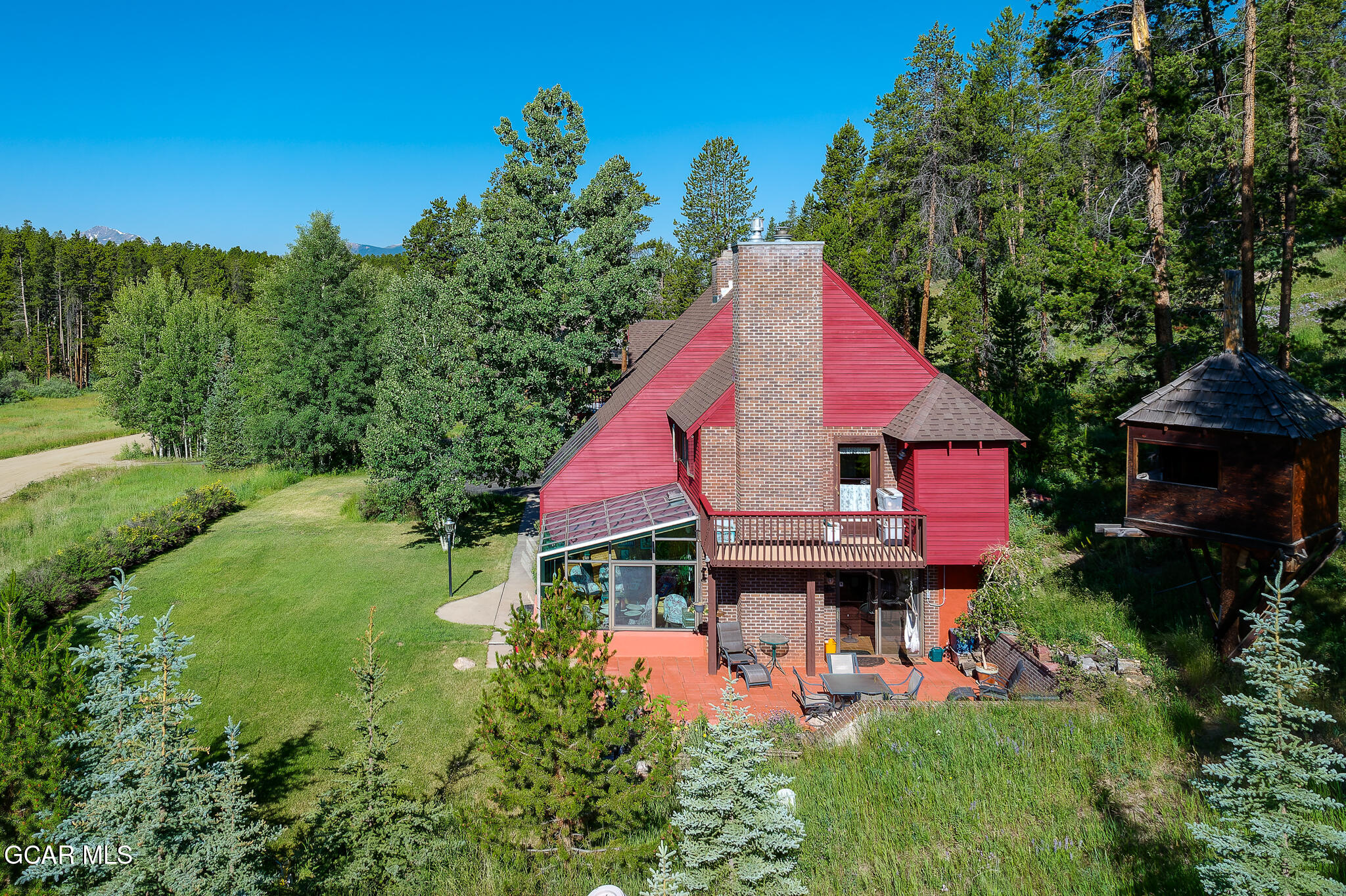 53 GCR 833 / Columbine Drive Fraser CO 80442