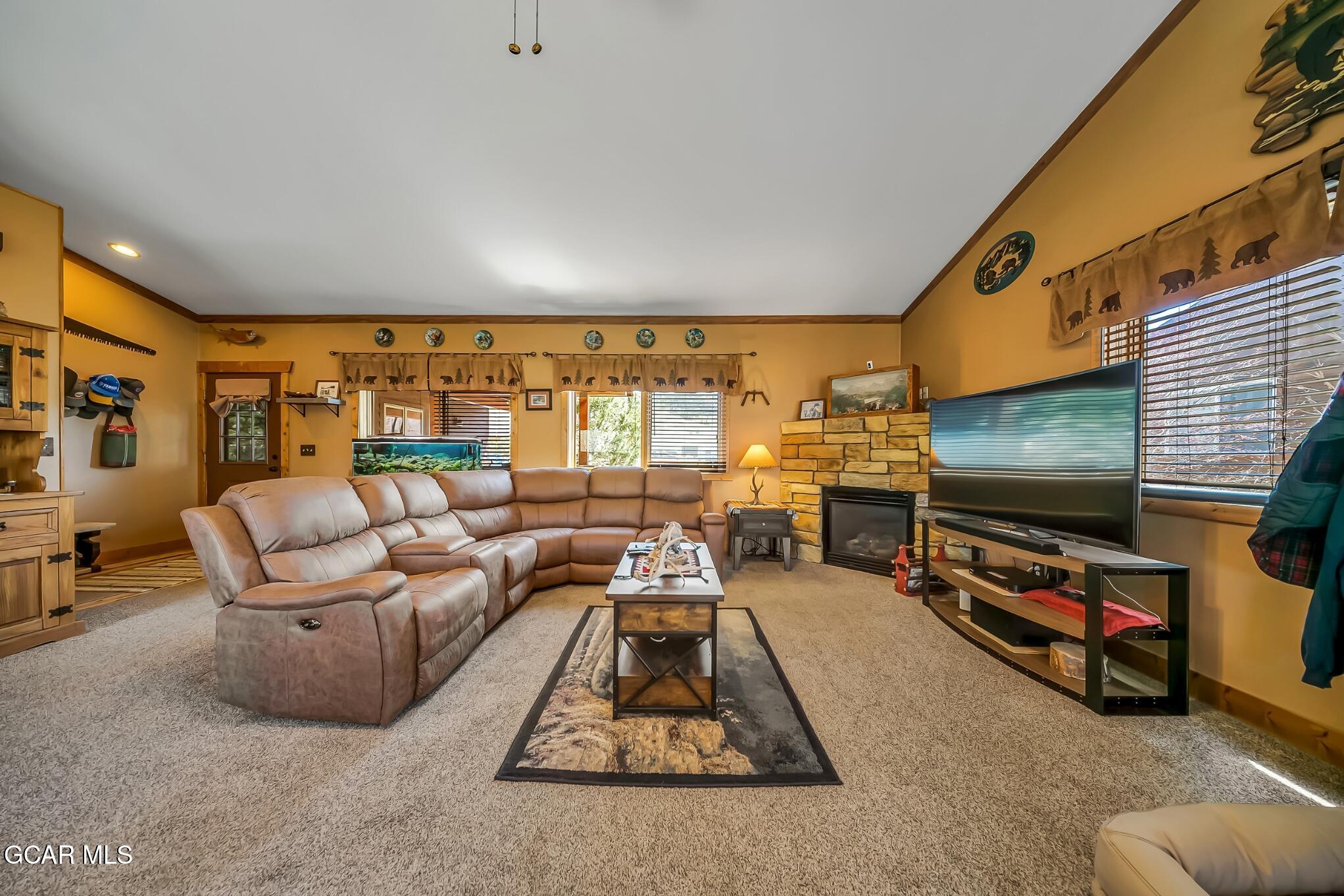 305 East Moffat Avenue Hot Sulphur Springs CO 80451