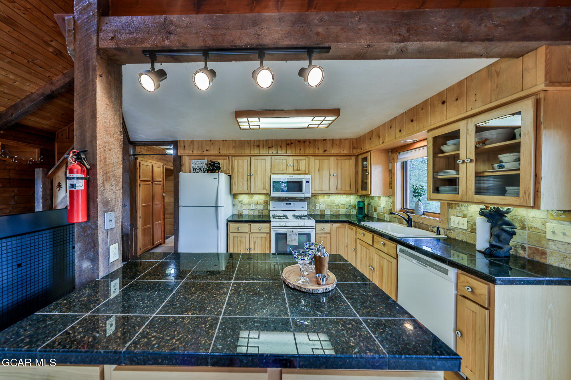 222 & 236 GCR 469 Grand Lake CO 80447