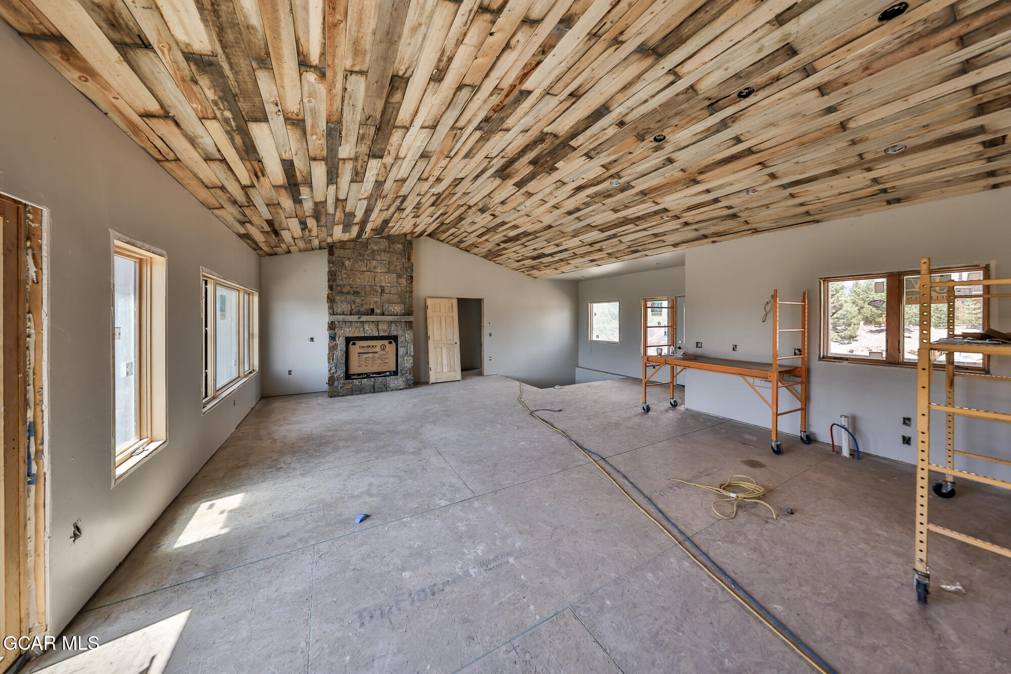 32 GCR 4034 Grand Lake CO 80447