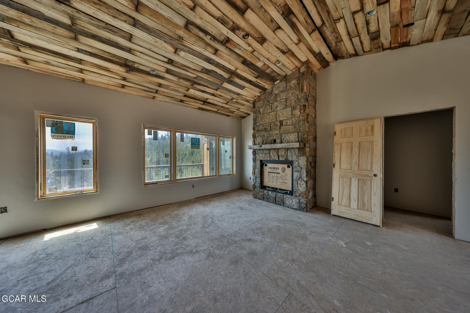 32 GCR 4034 Grand Lake CO 80447