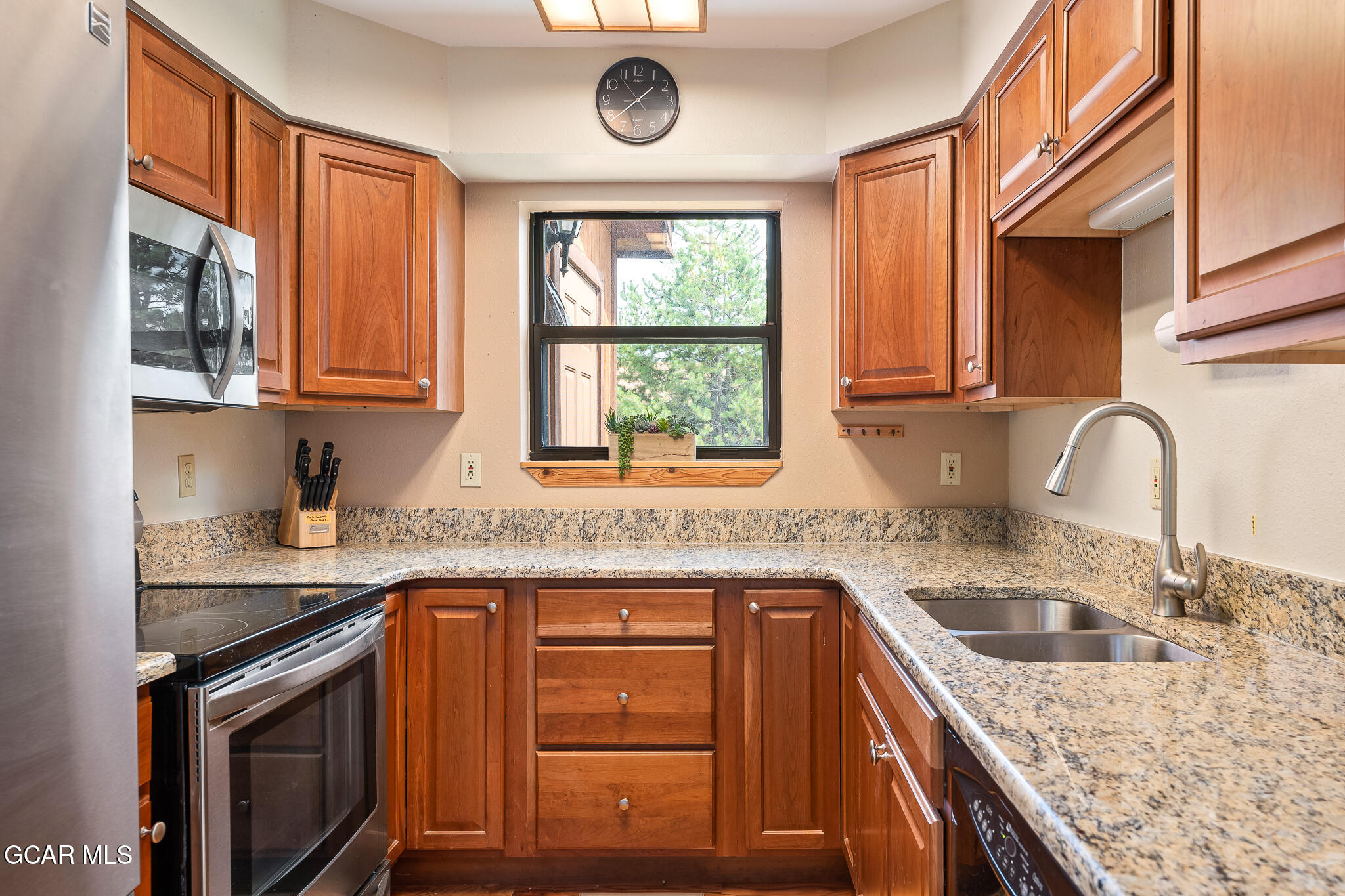 73 GCR 6529 Grand Lake CO 80447