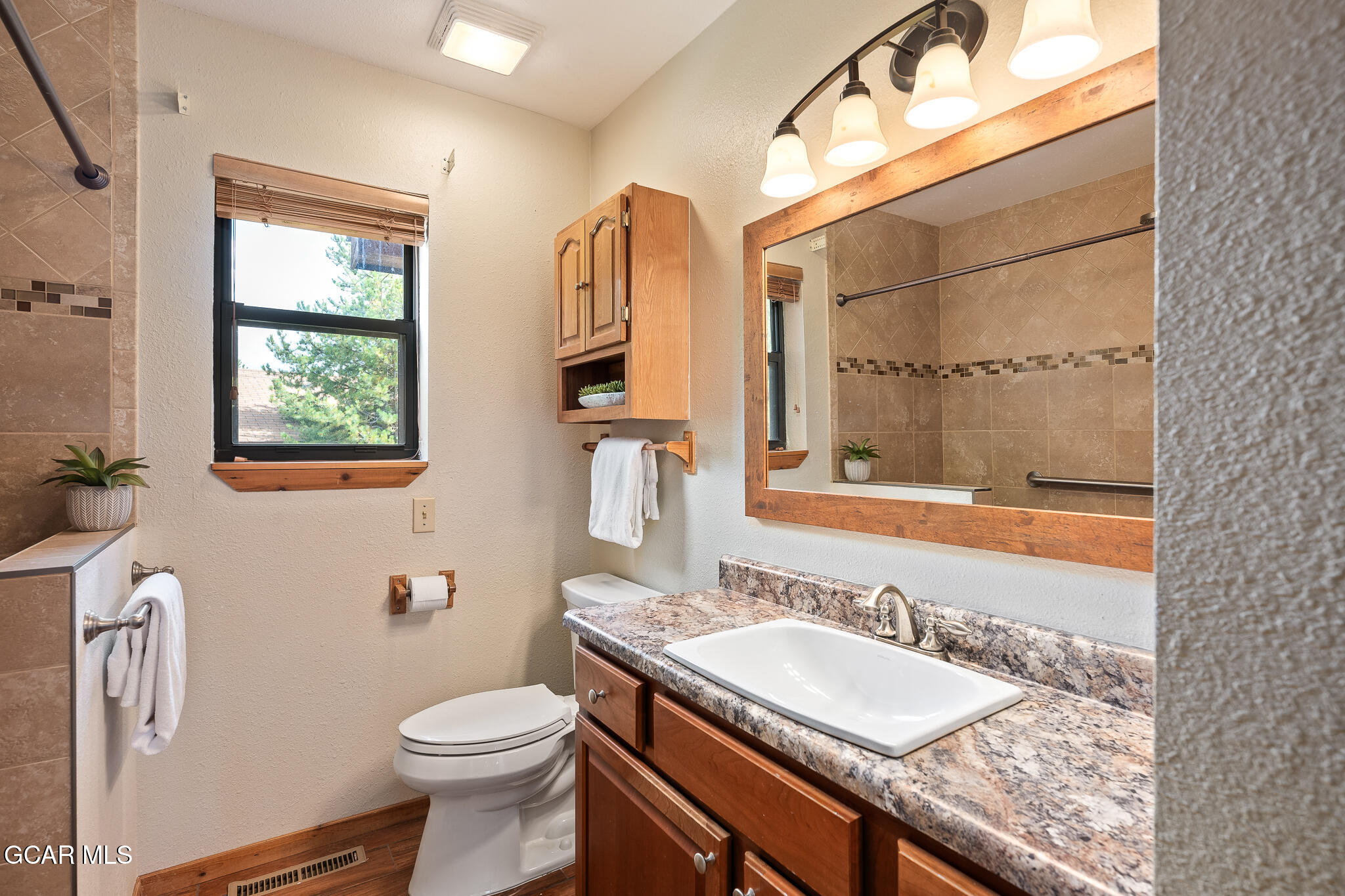 73 GCR 6529 Grand Lake CO 80447