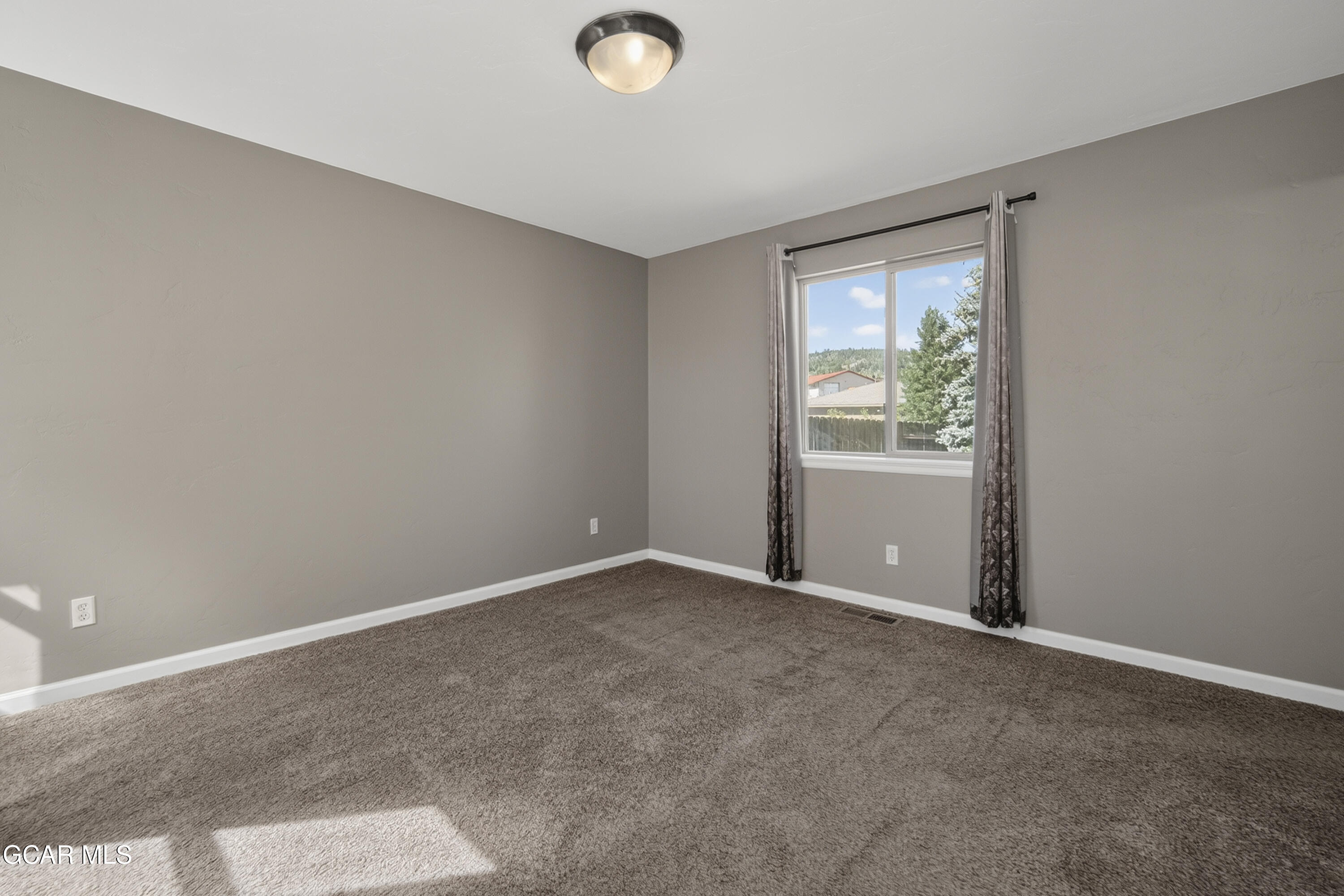 416 East Cedar Avenue Hot Sulphur Springs CO 80451