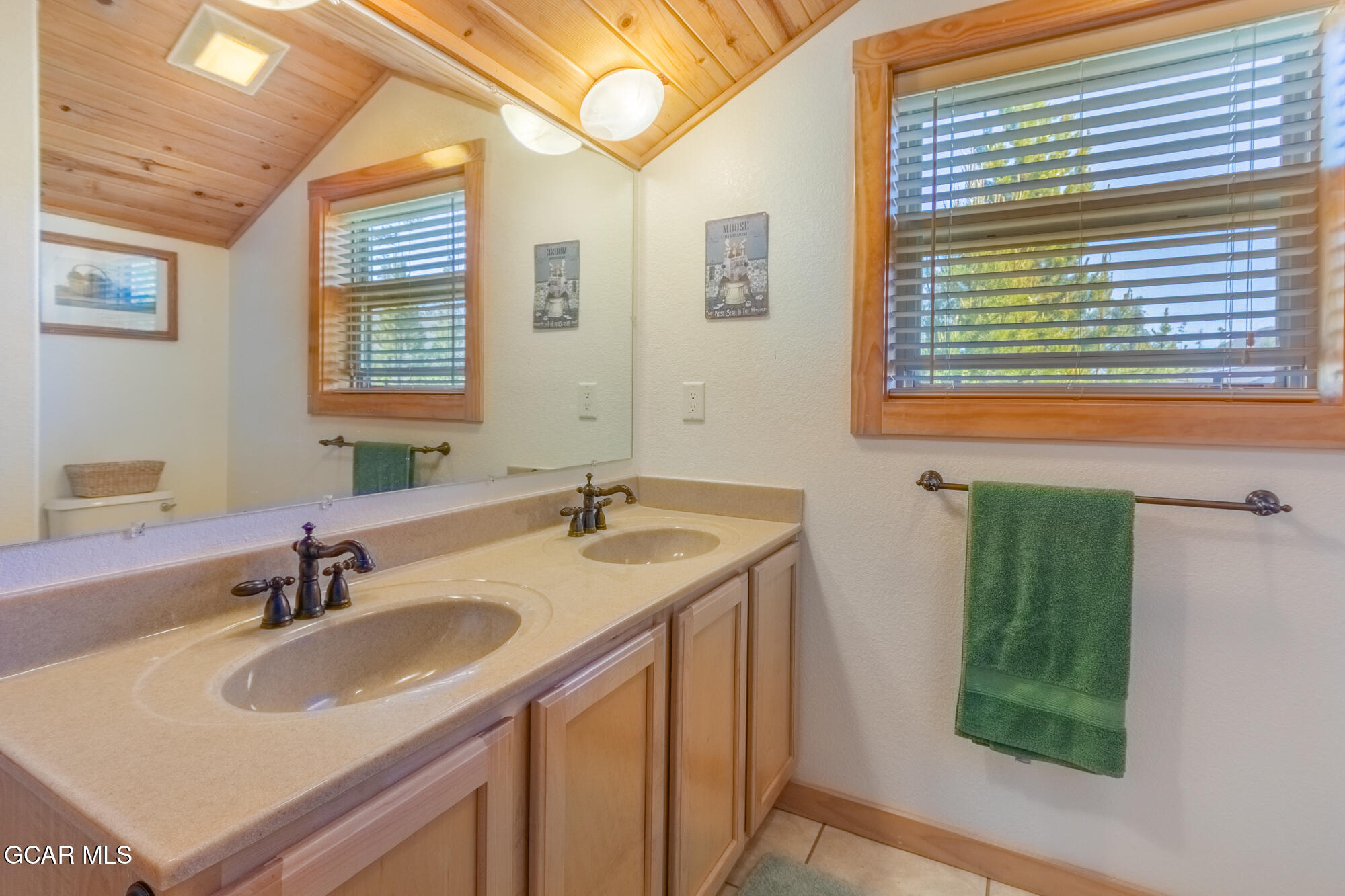225 Alpine Circle/gcr 4941 Grand Lake CO 80447