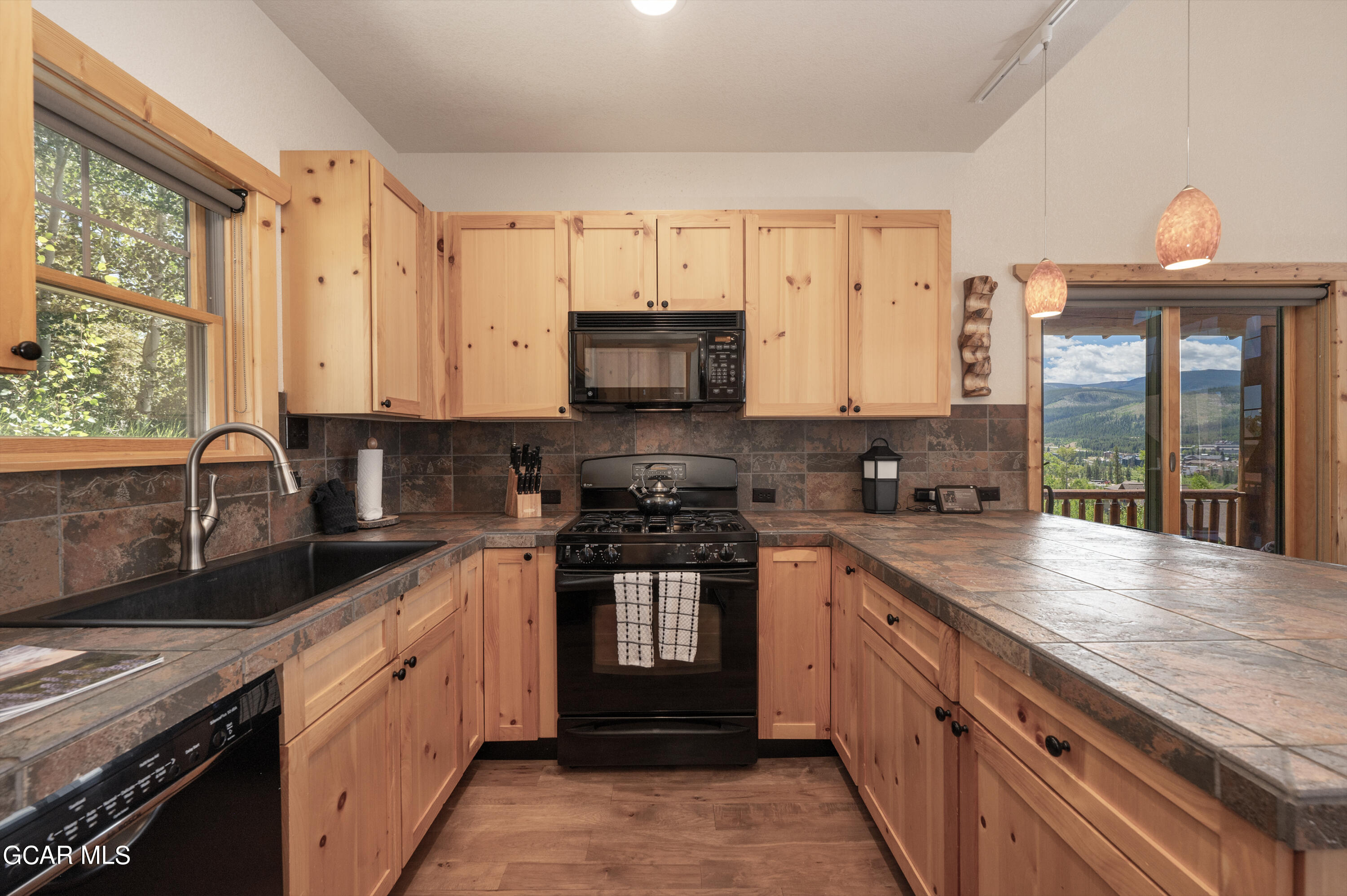 60 Campfire Fraser CO 80442