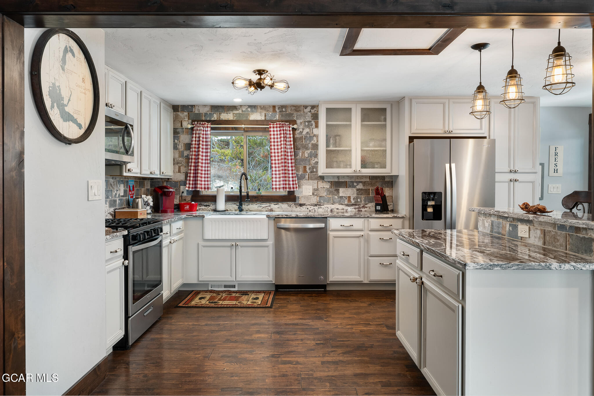 85 Grc 4431 Grand Lake CO 80447