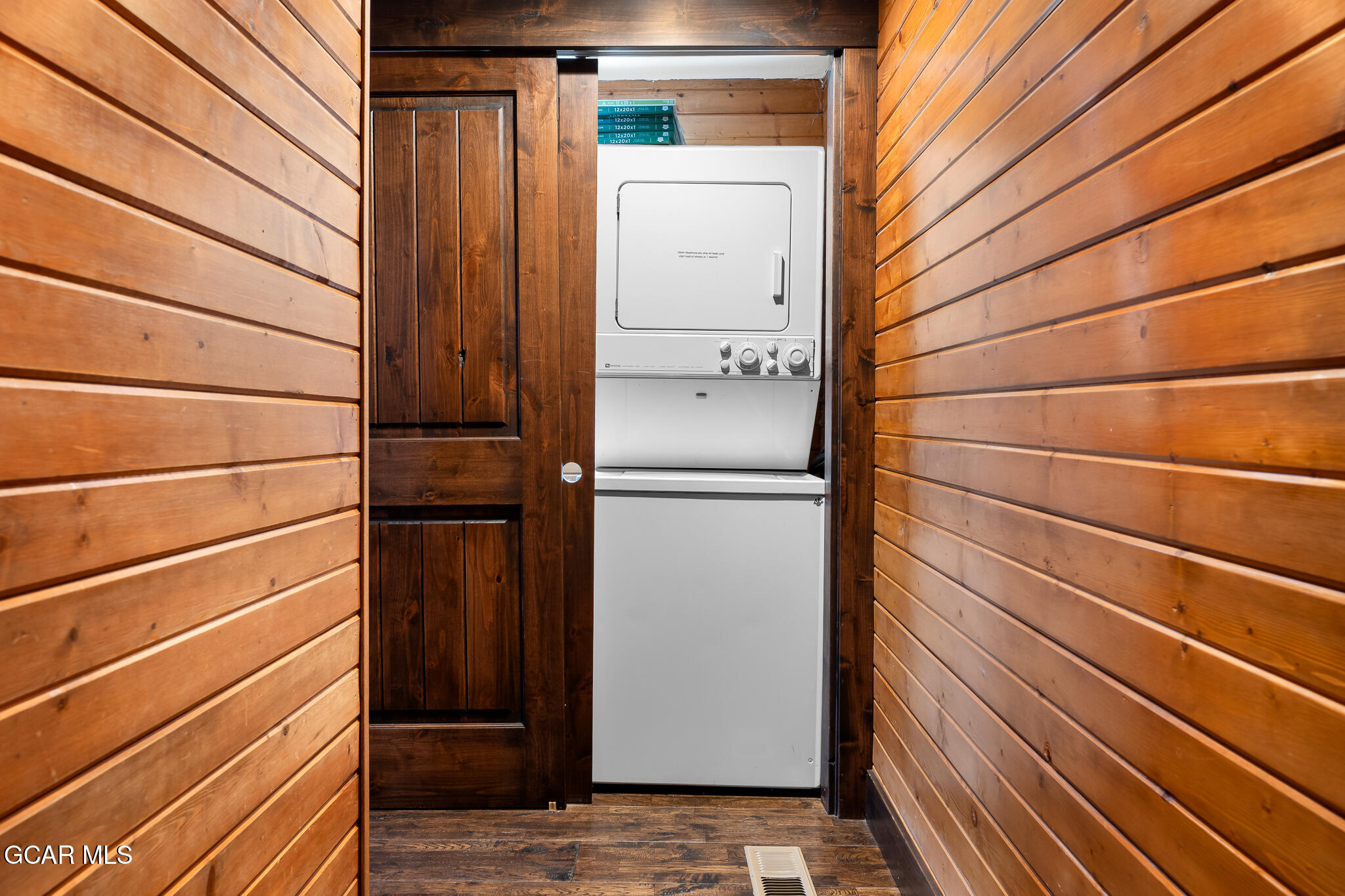 85 Grc 4431 Grand Lake CO 80447