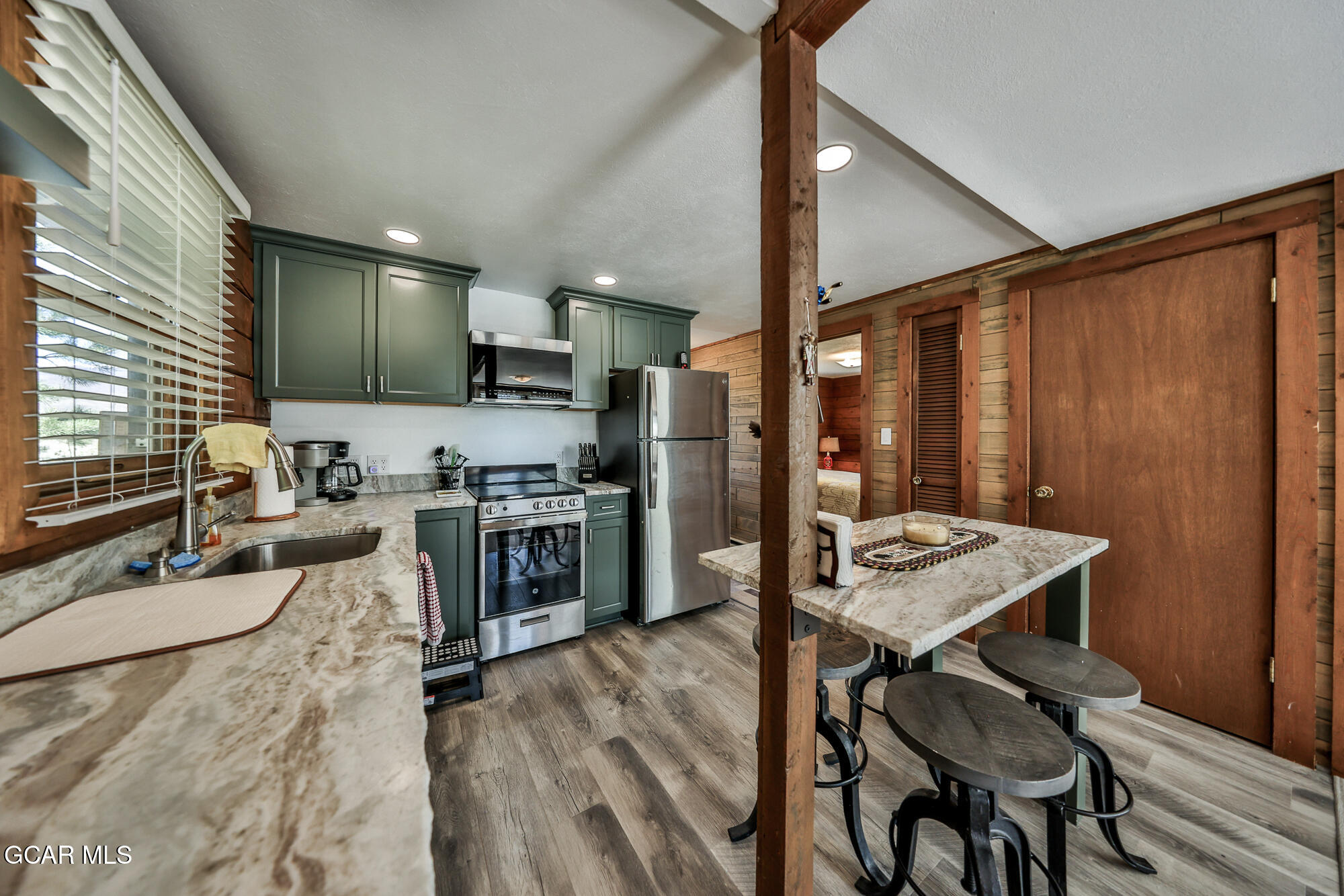 43 GCR 4903 Grand Lake CO 80447