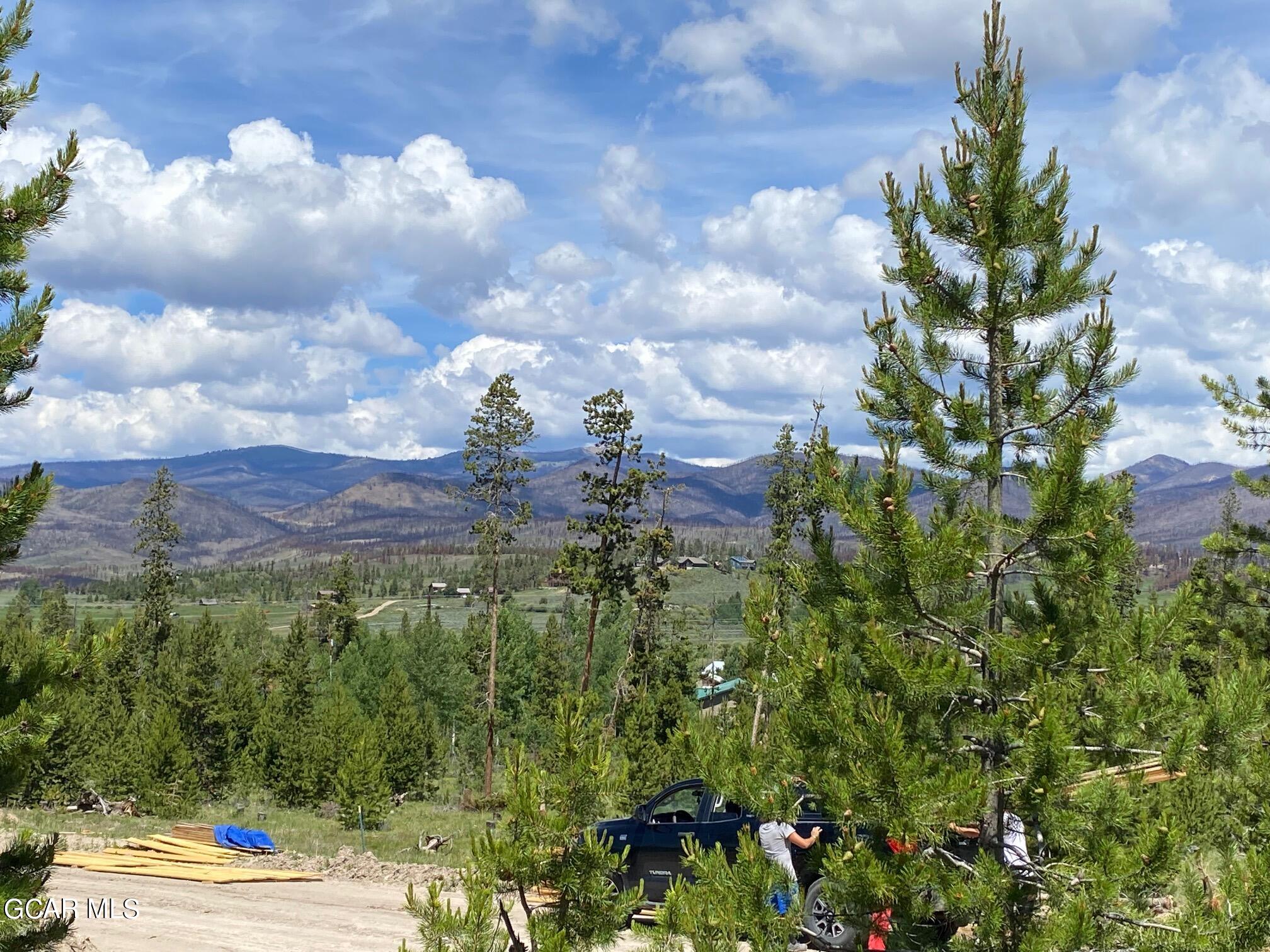 56 GCR 4035 Grand Lake CO 80447