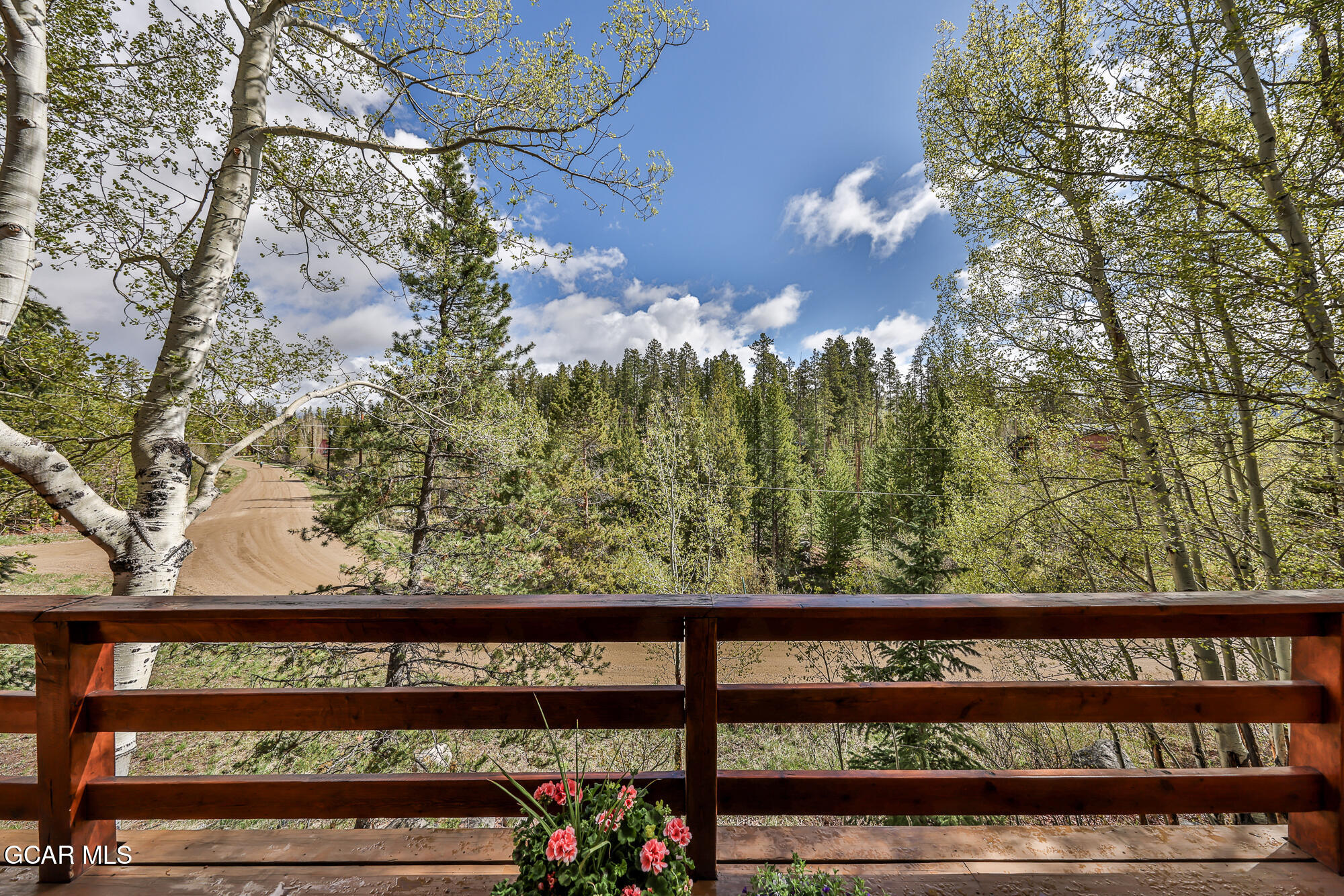 114 GCR 4943 Grand Lake CO 80447