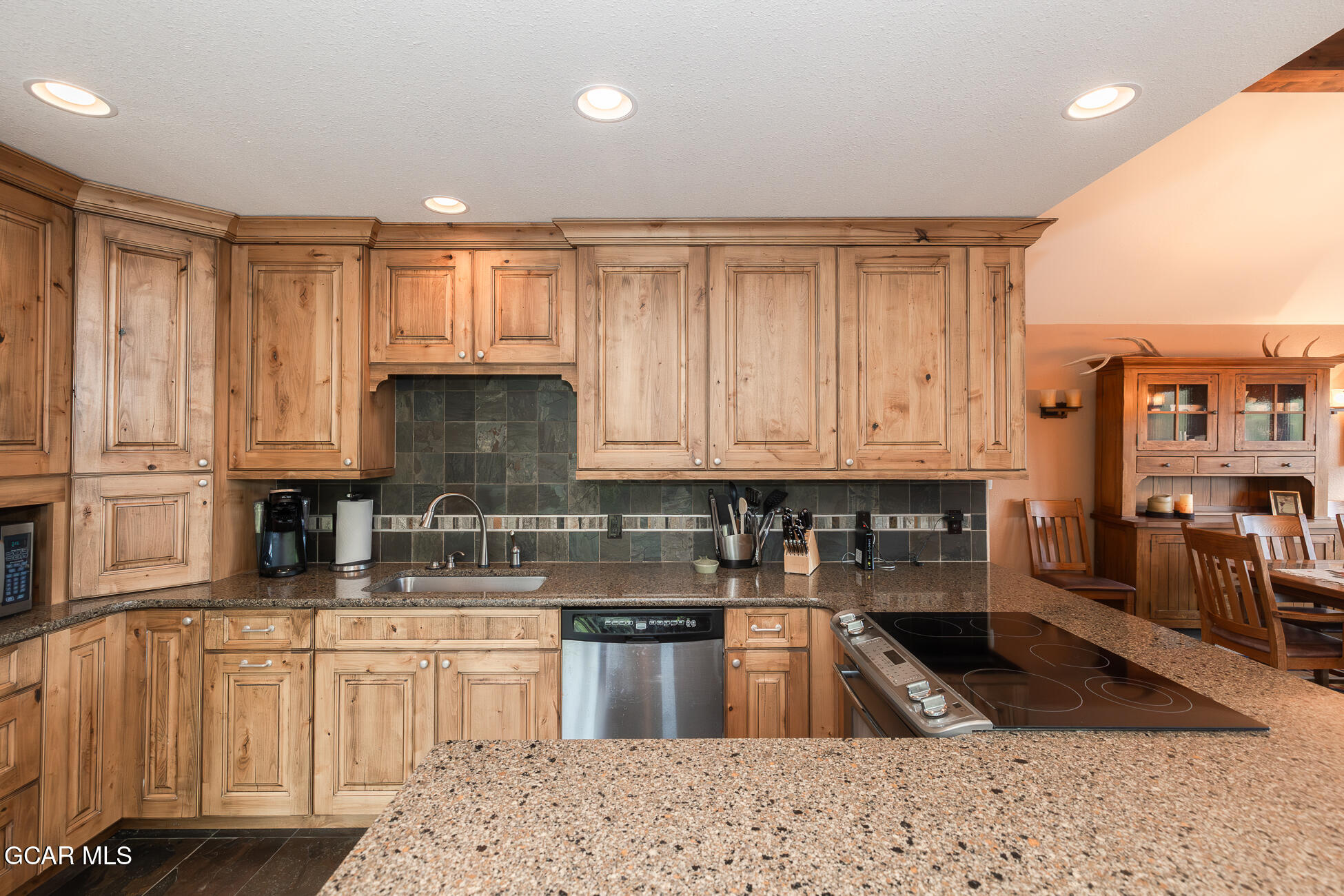 827 GCR 41 Granby CO 80446