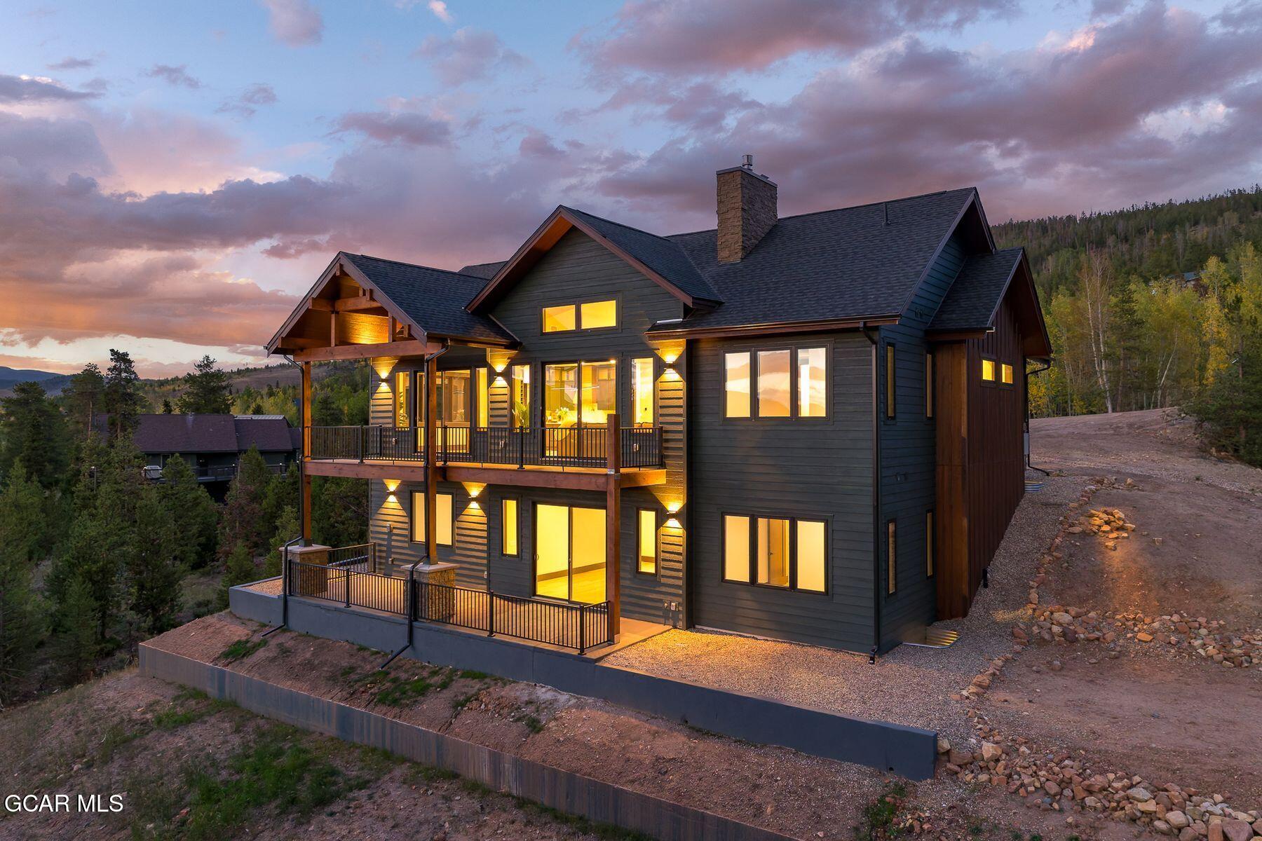 51 GCR 8980 Granby CO 80446