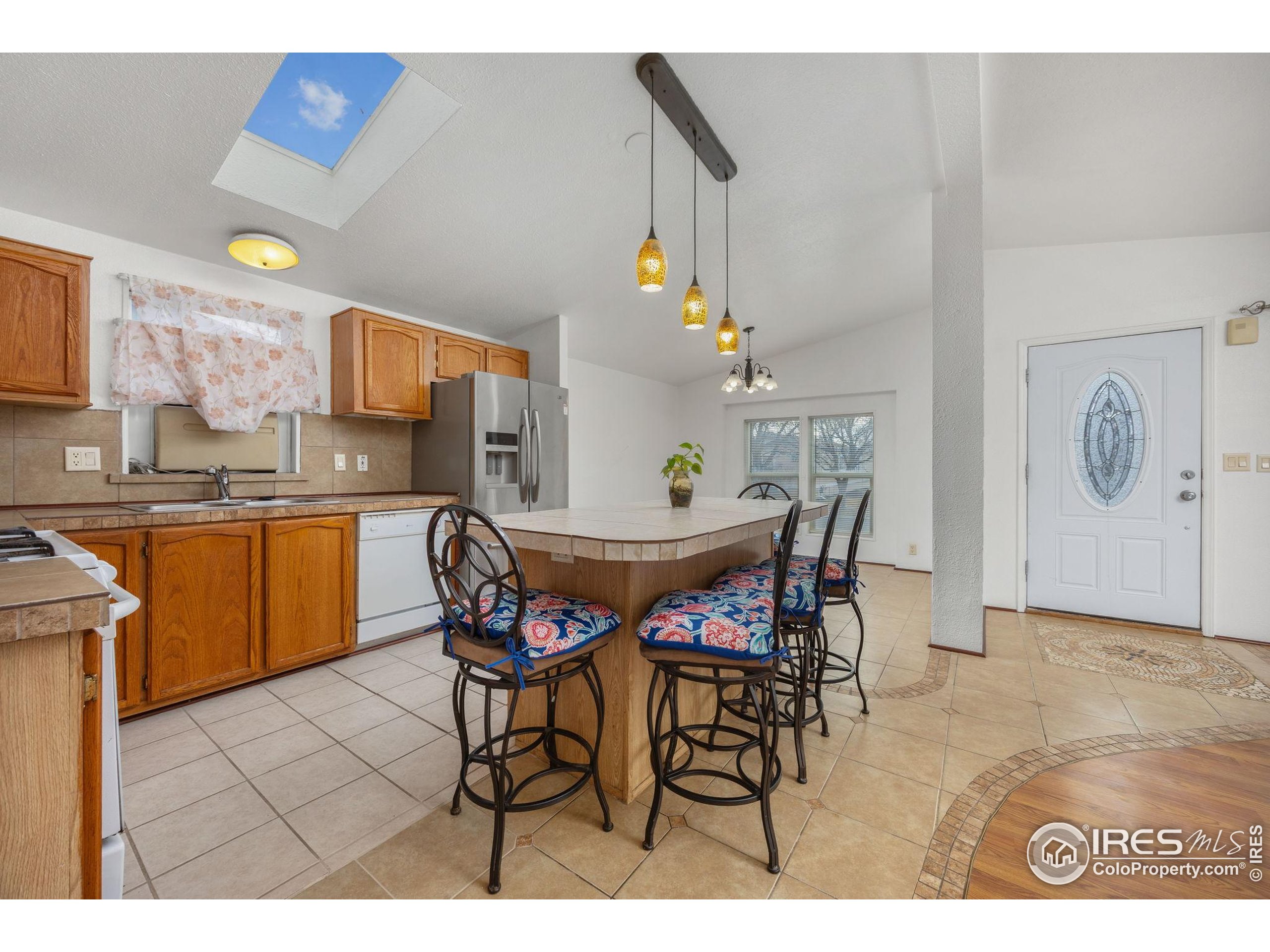 3291 Mammoth Longmont CO 80504