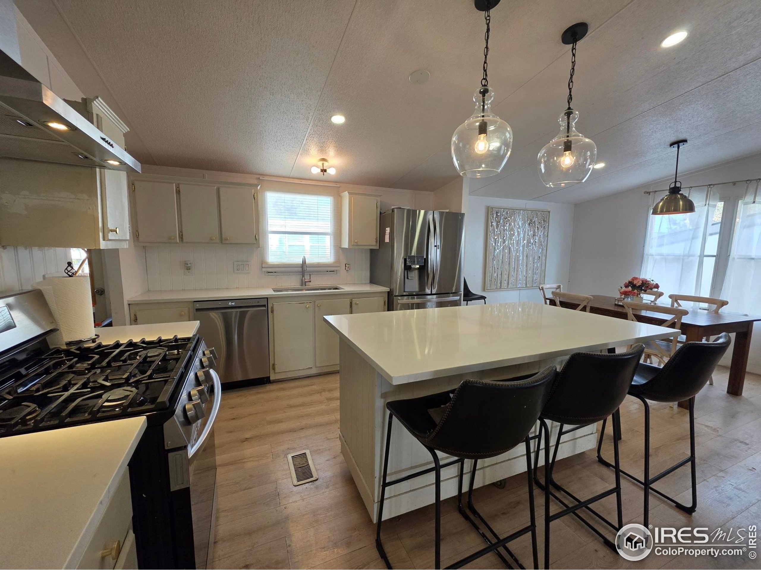 430 Barnard Court Longmont CO 80501