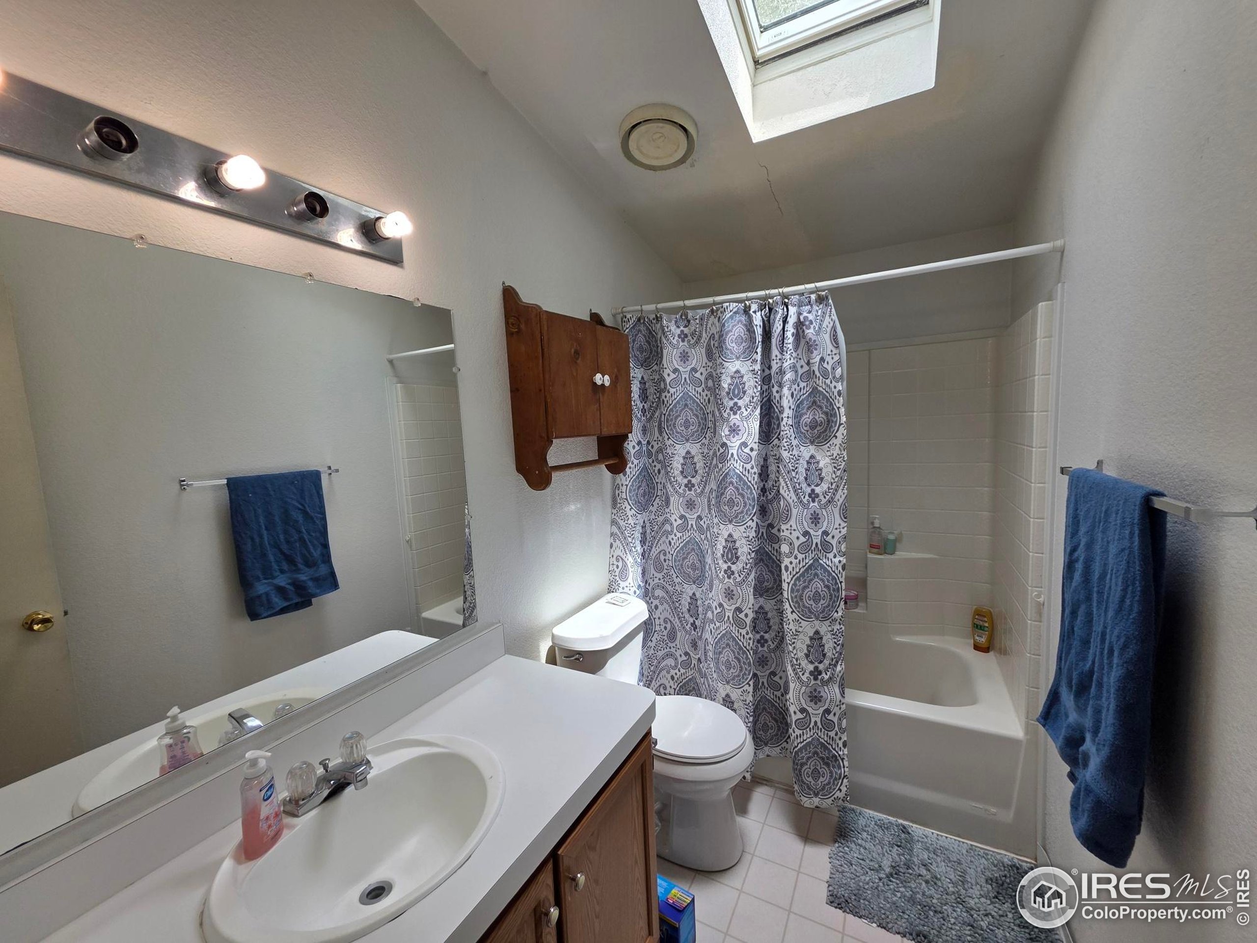 3420 Black Hills Longmont CO 80504