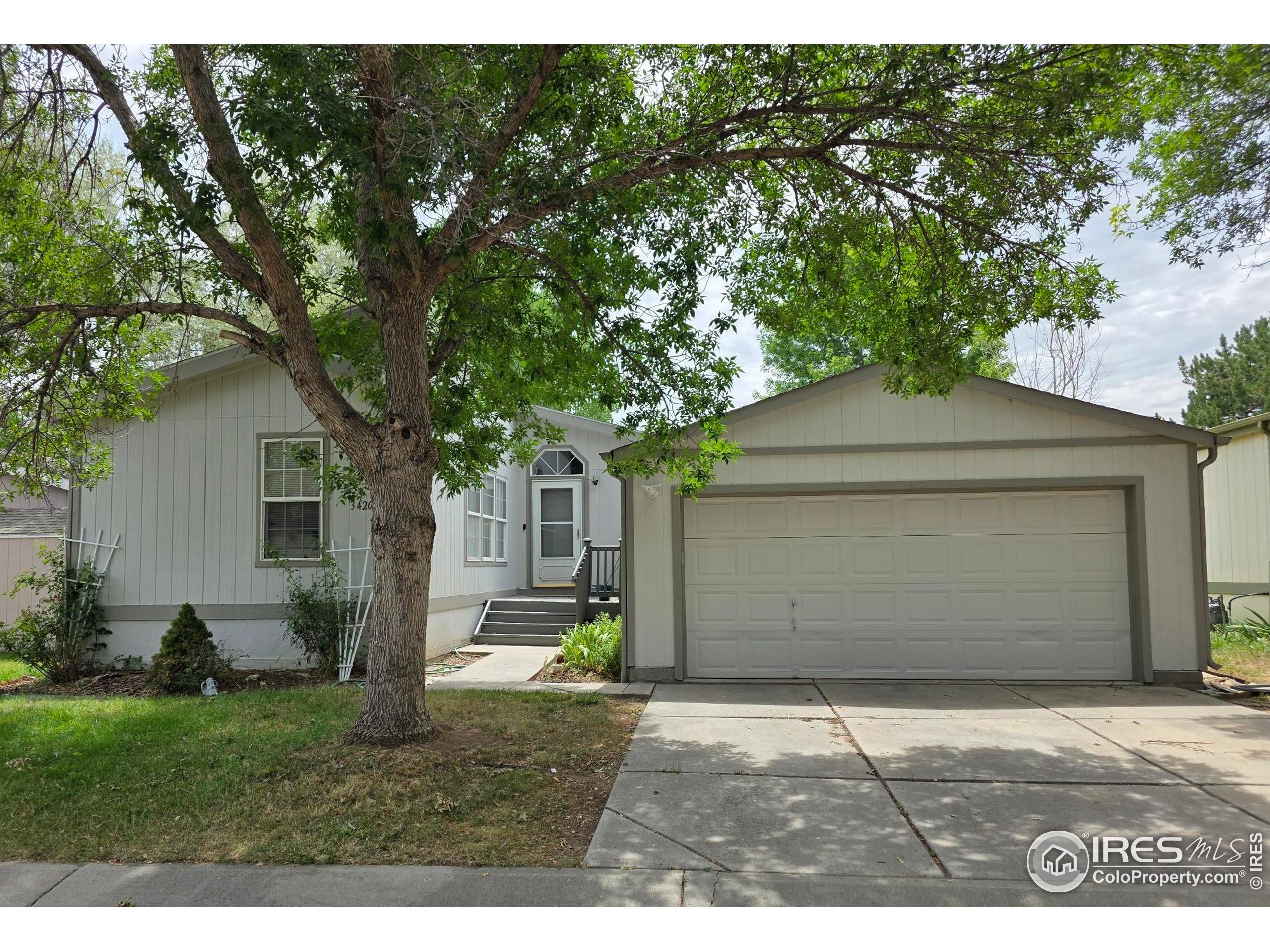 3420 Black Hills Longmont CO 80504