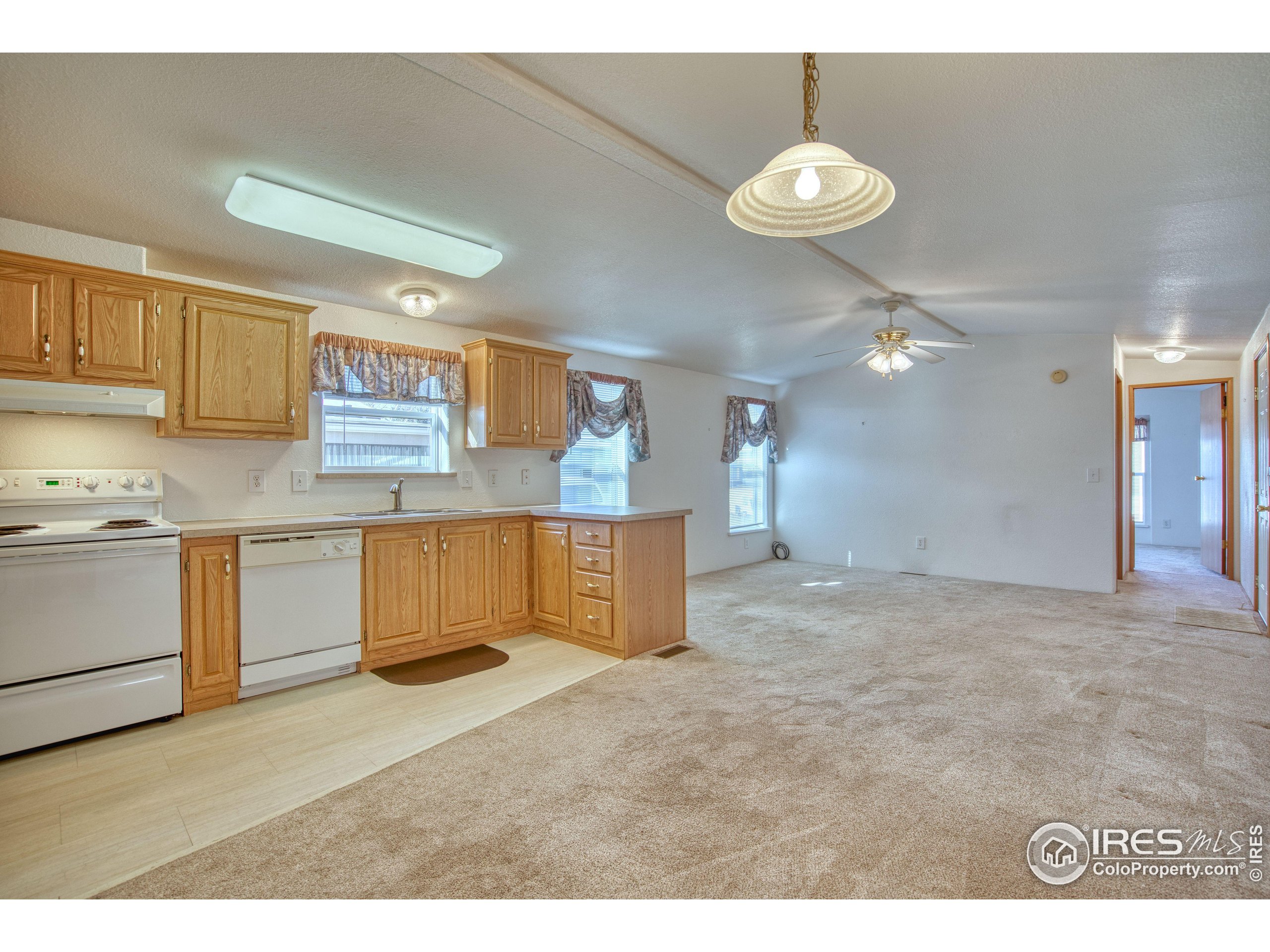 605 W 57th Street Loveland CO 80538