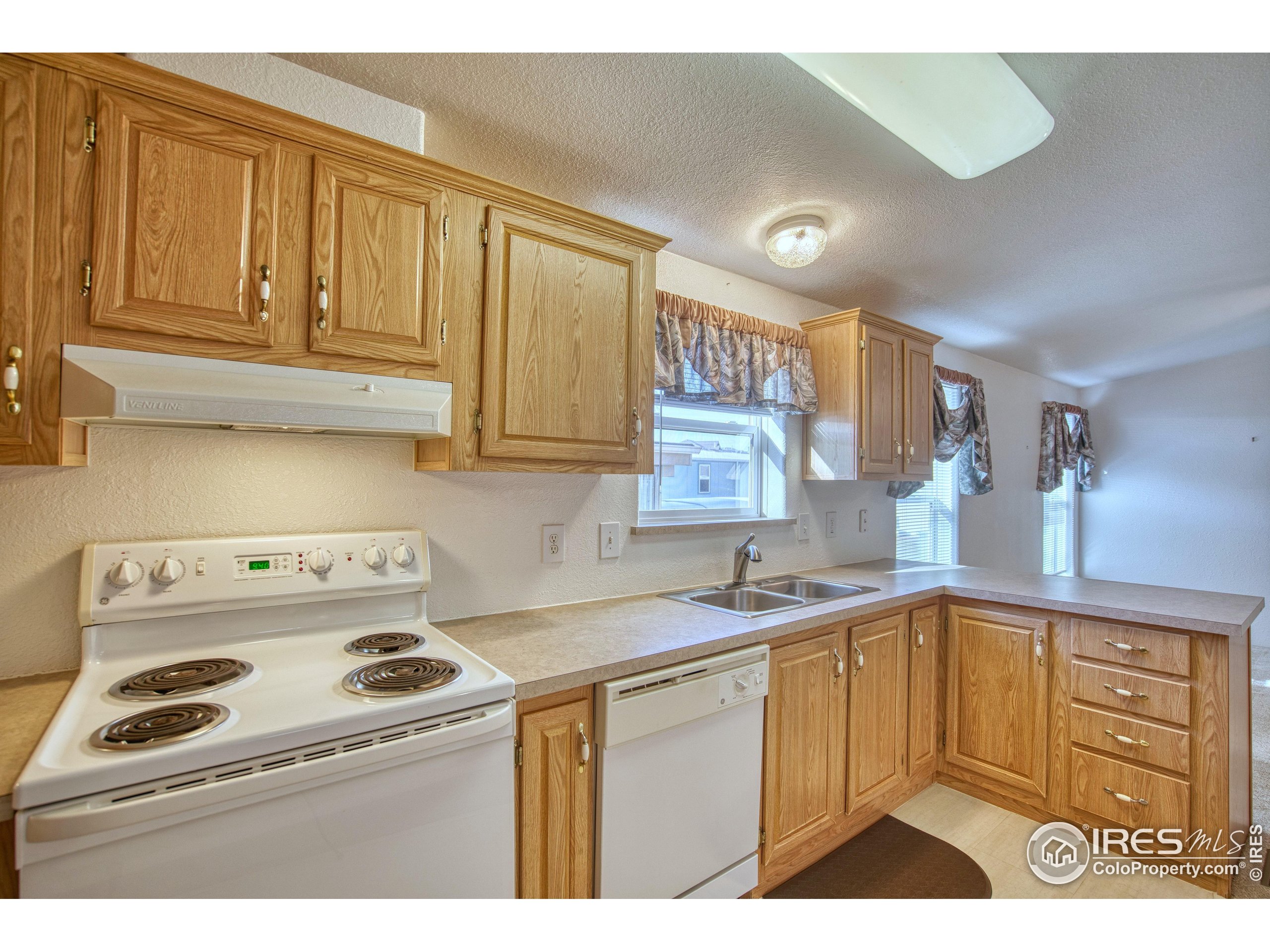 605 W 57th Street Loveland CO 80538