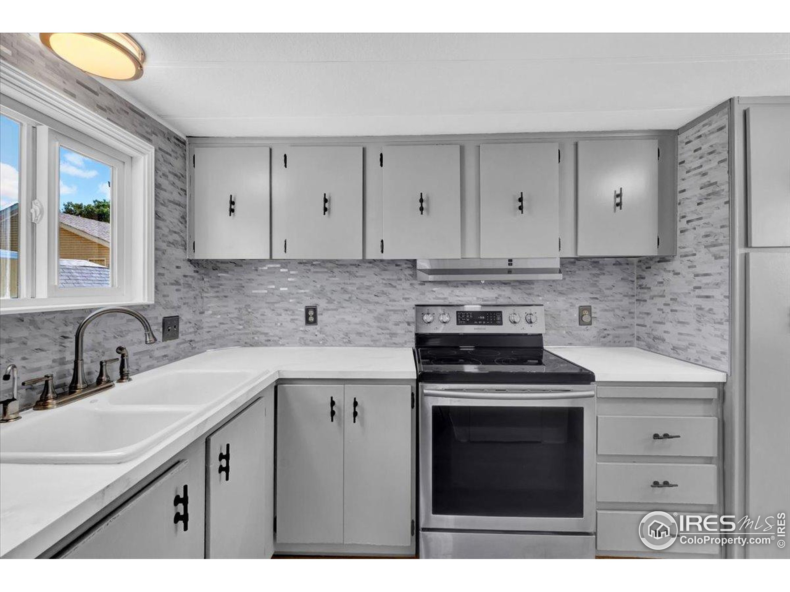 1400 S Collyer Street Longmont CO 80501