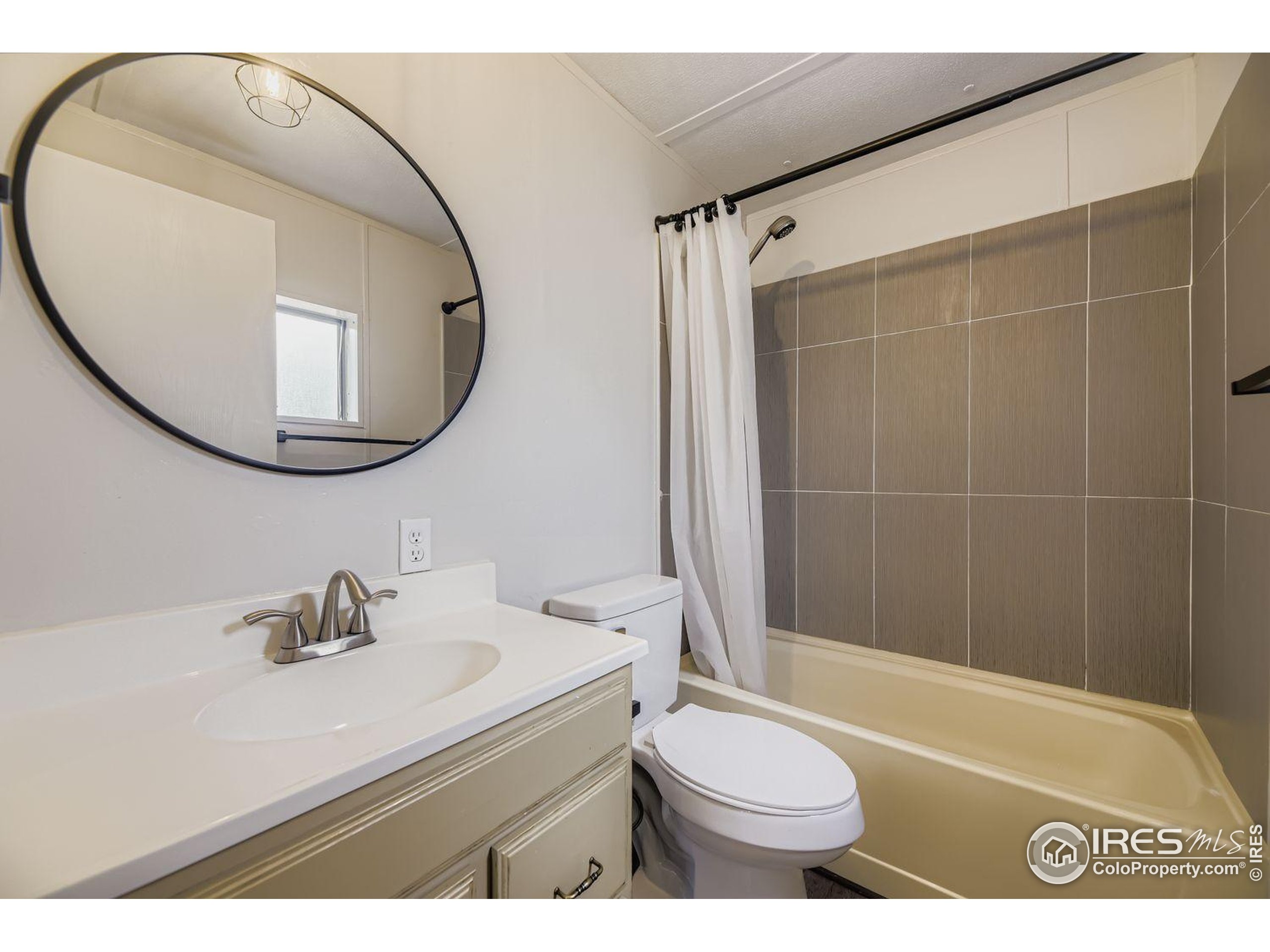 731 Grand Avenue Platteville CO 80651