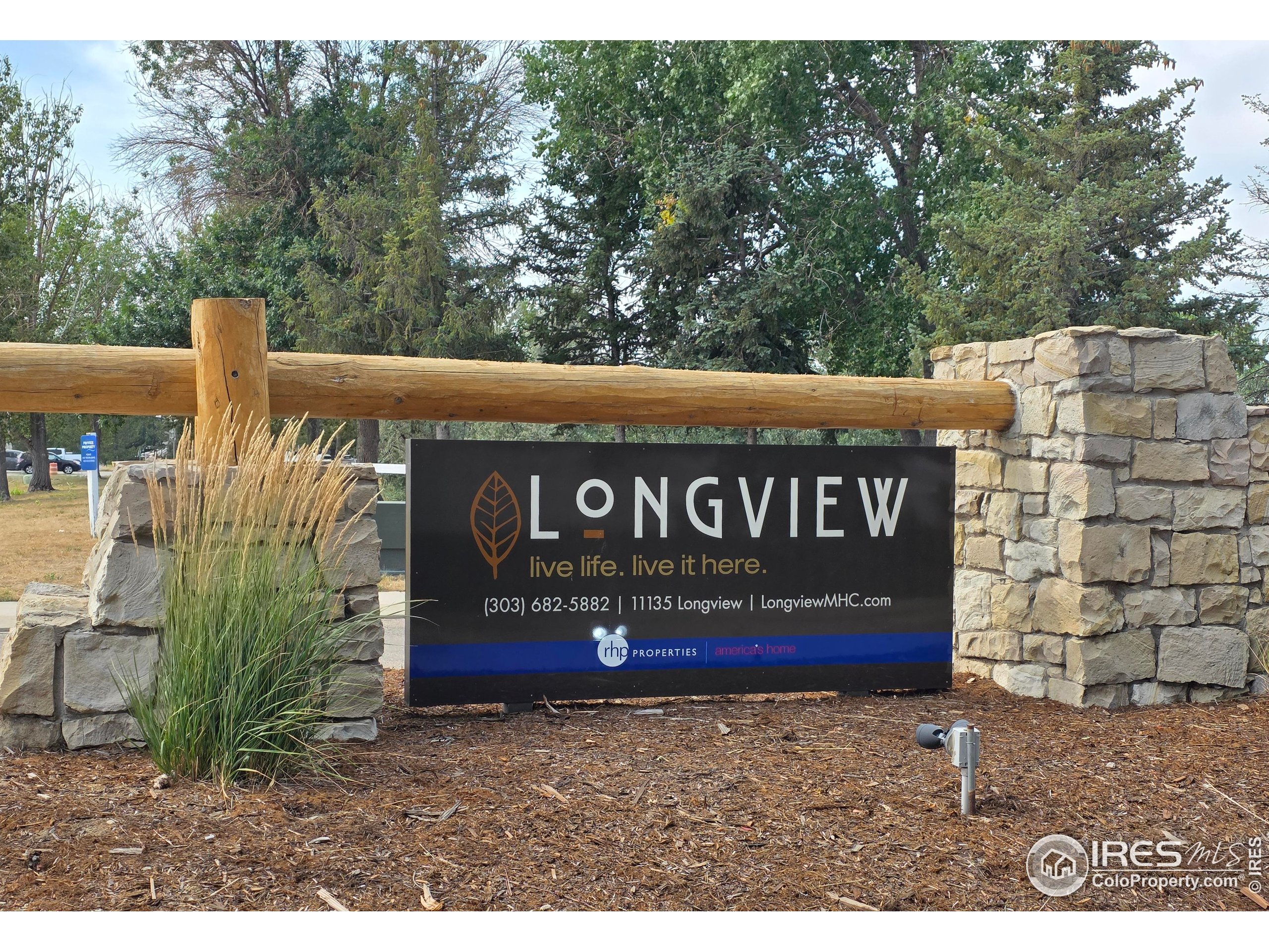 3272 N Rim Longmont CO 80504