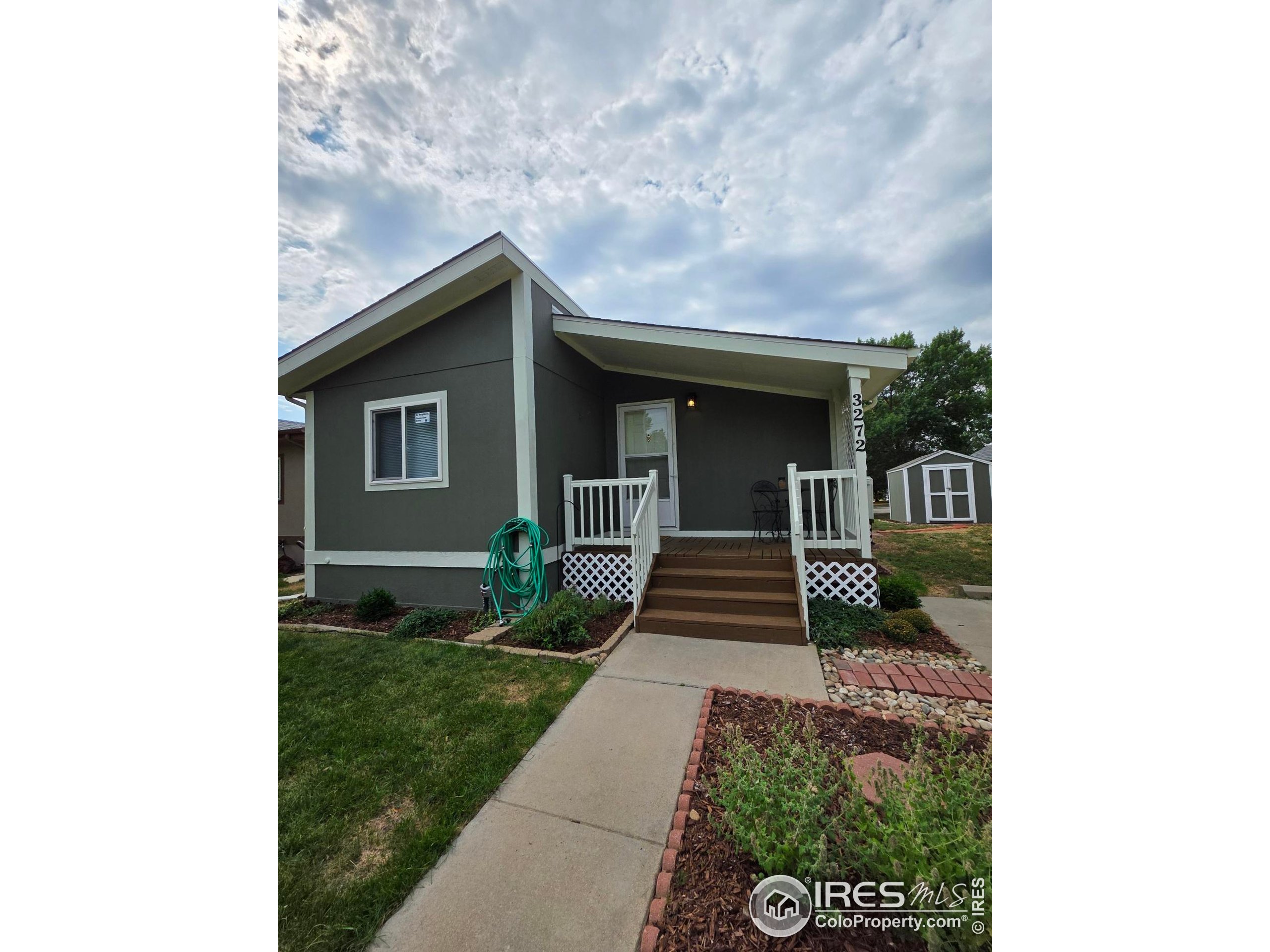 3272 N Rim Longmont CO 80504