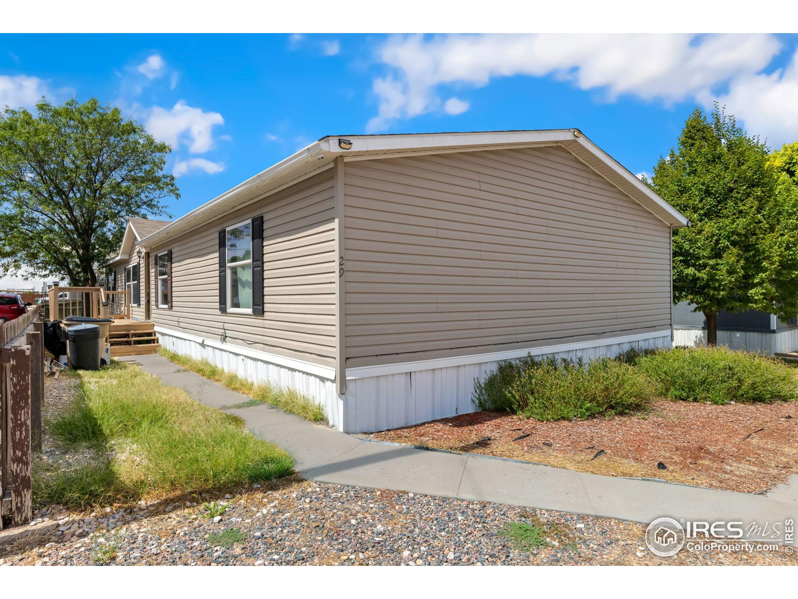 218 Grape Street Hudson CO 80642