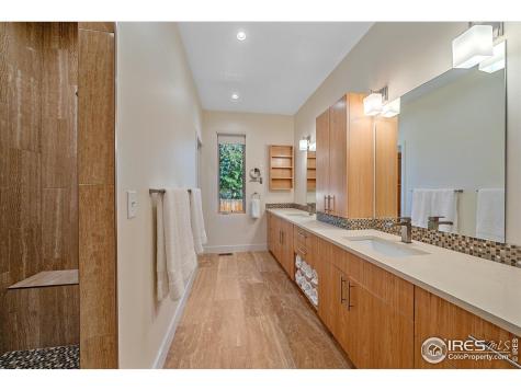 1930 S Newport Street Denver CO 80224