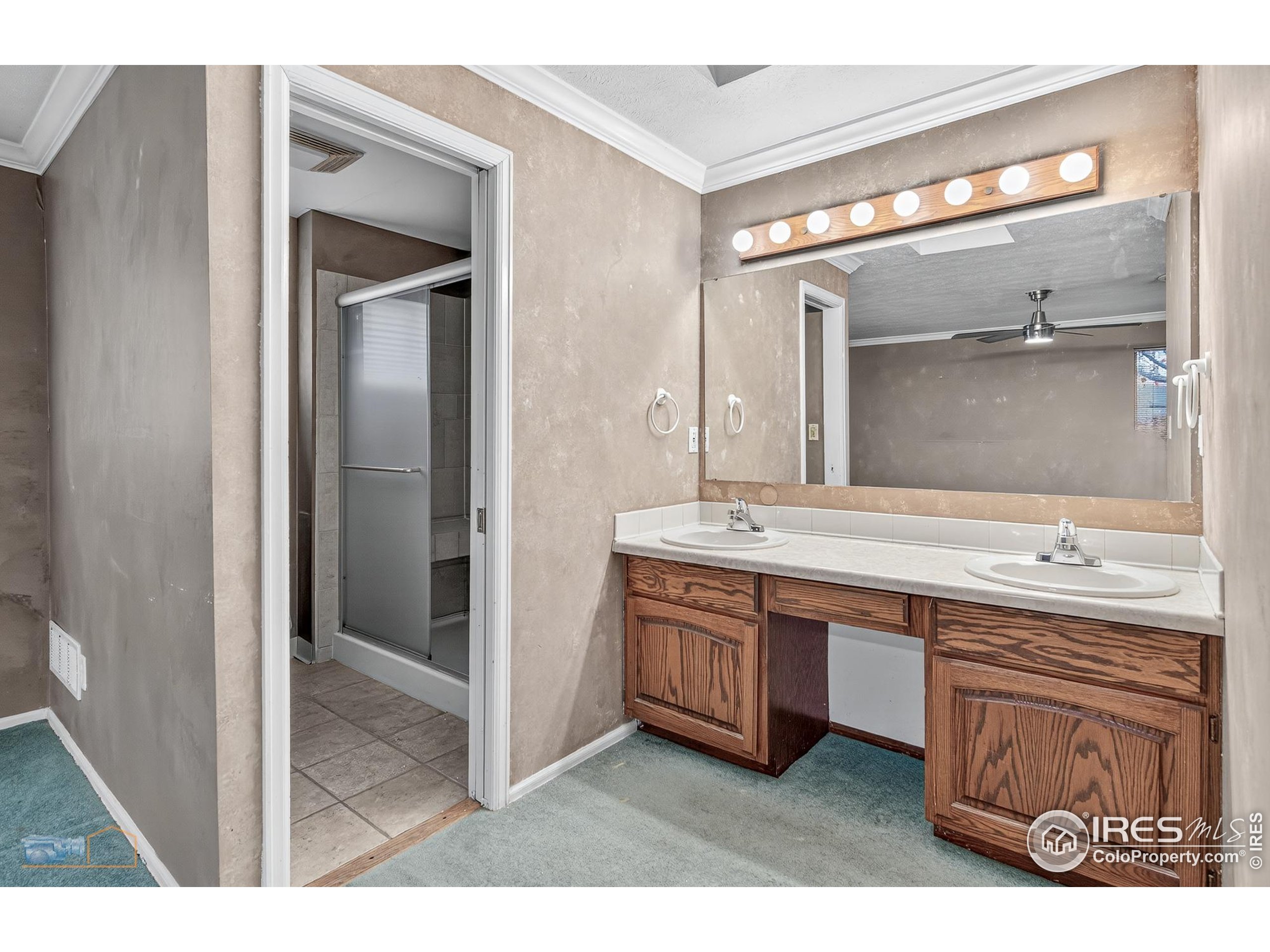 2521 Danbury Drive Longmont CO 80503