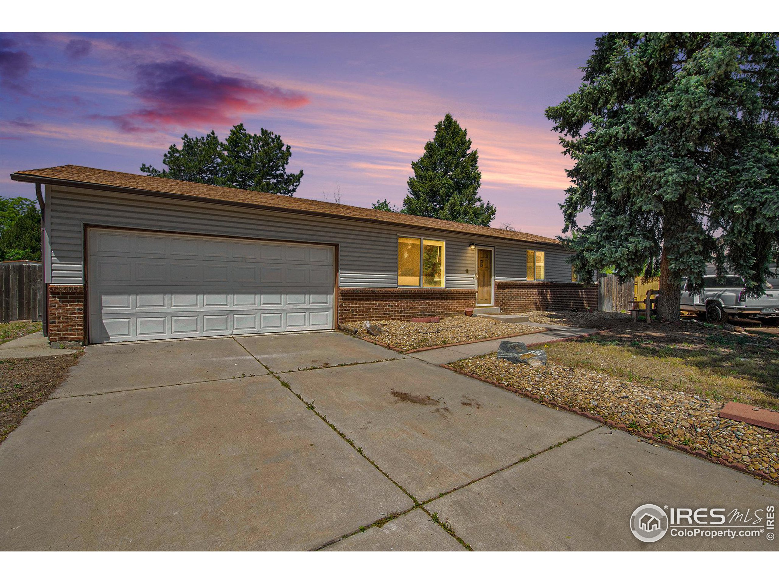 15903 E Bates Place Aurora CO 80013