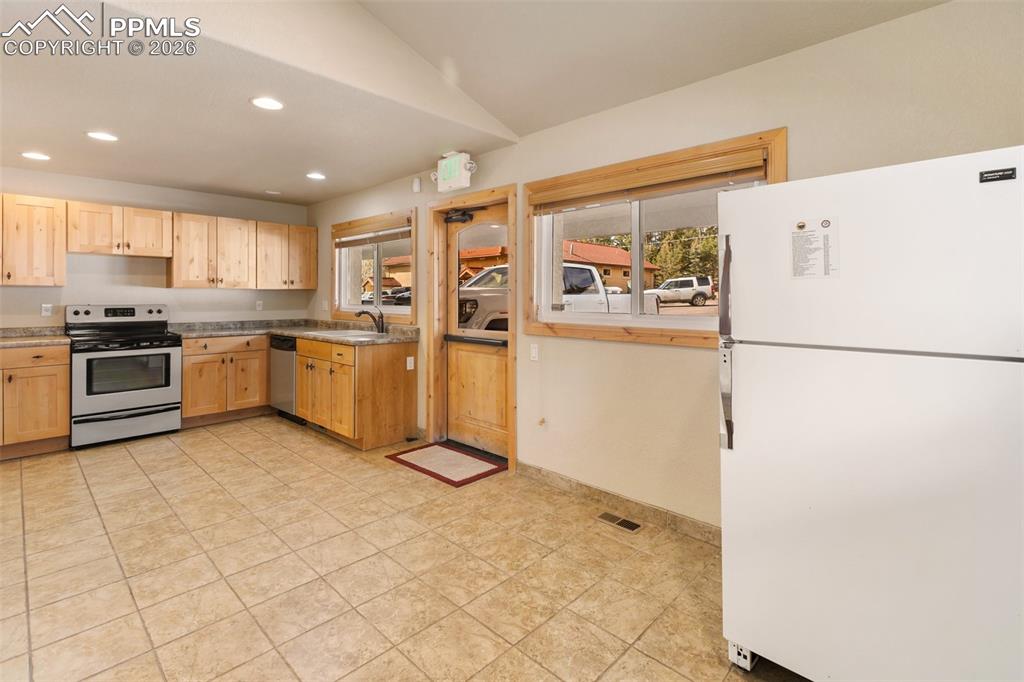 350 N Pine Street Woodland Park CO 80863