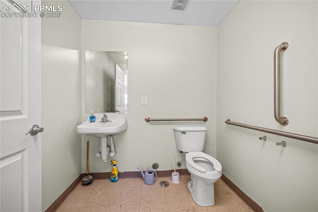 302 Meade Avenue Pueblo CO 81001