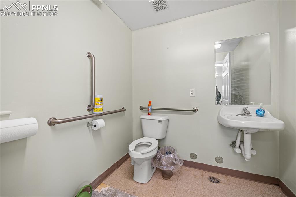 302 Meade Avenue Pueblo CO 81001