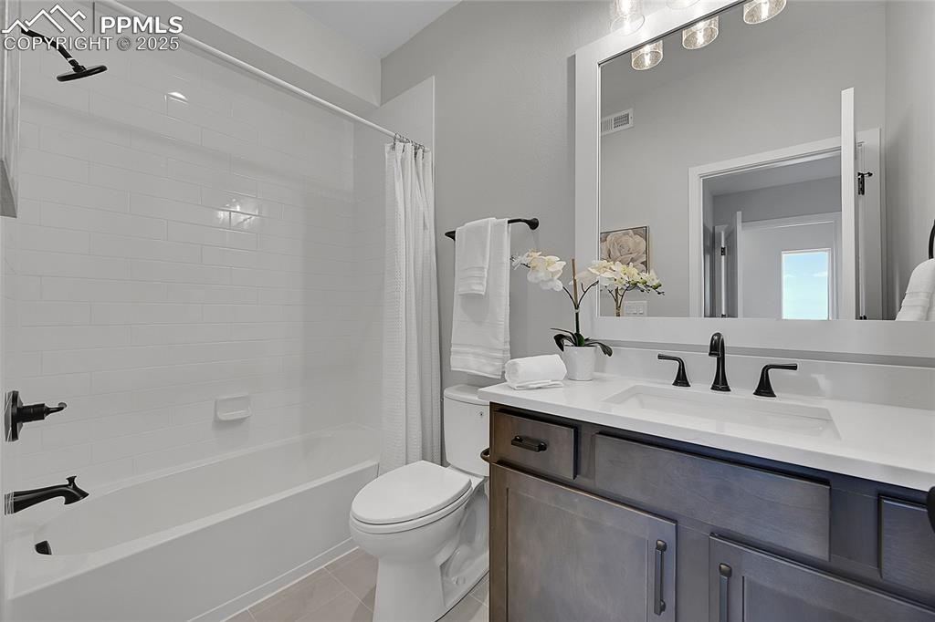 904 Arcturus Drive Colorado Springs CO 80905