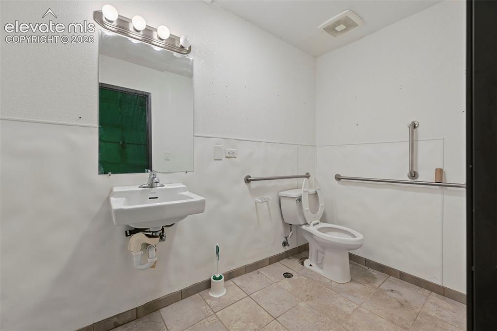 319 Bonfoy Avenue Colorado Springs CO 80909